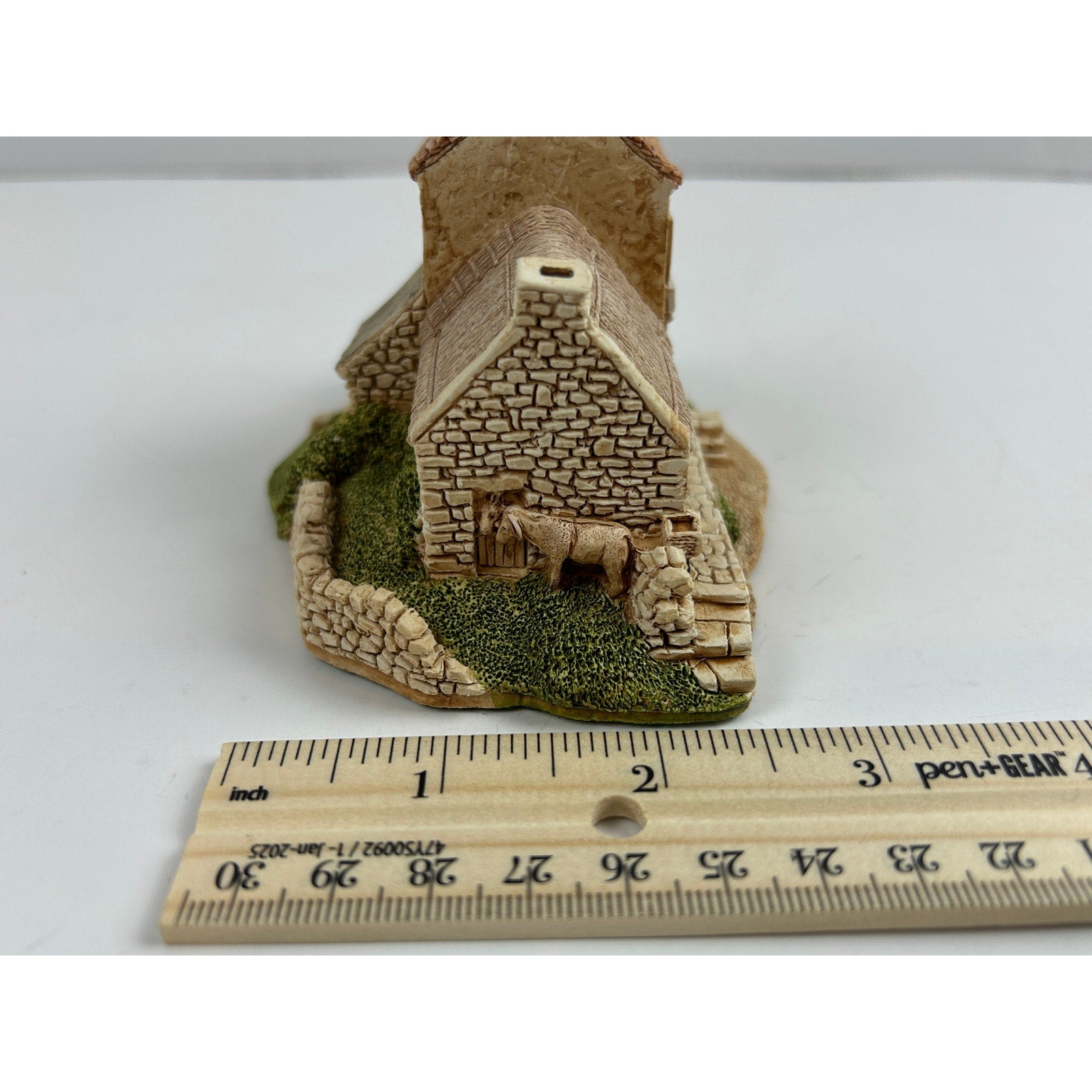 Lilliput Lane O’Lacey’s Store 1989 Irish Collection Cottage w/ Box