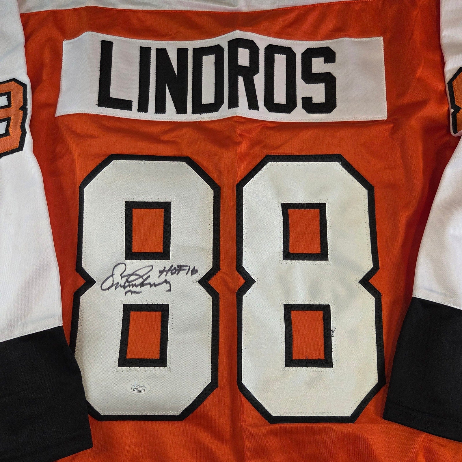 Eric Lindros Signed Philadelphia Flyers Jersey JSA HOF 16 Autograph XL