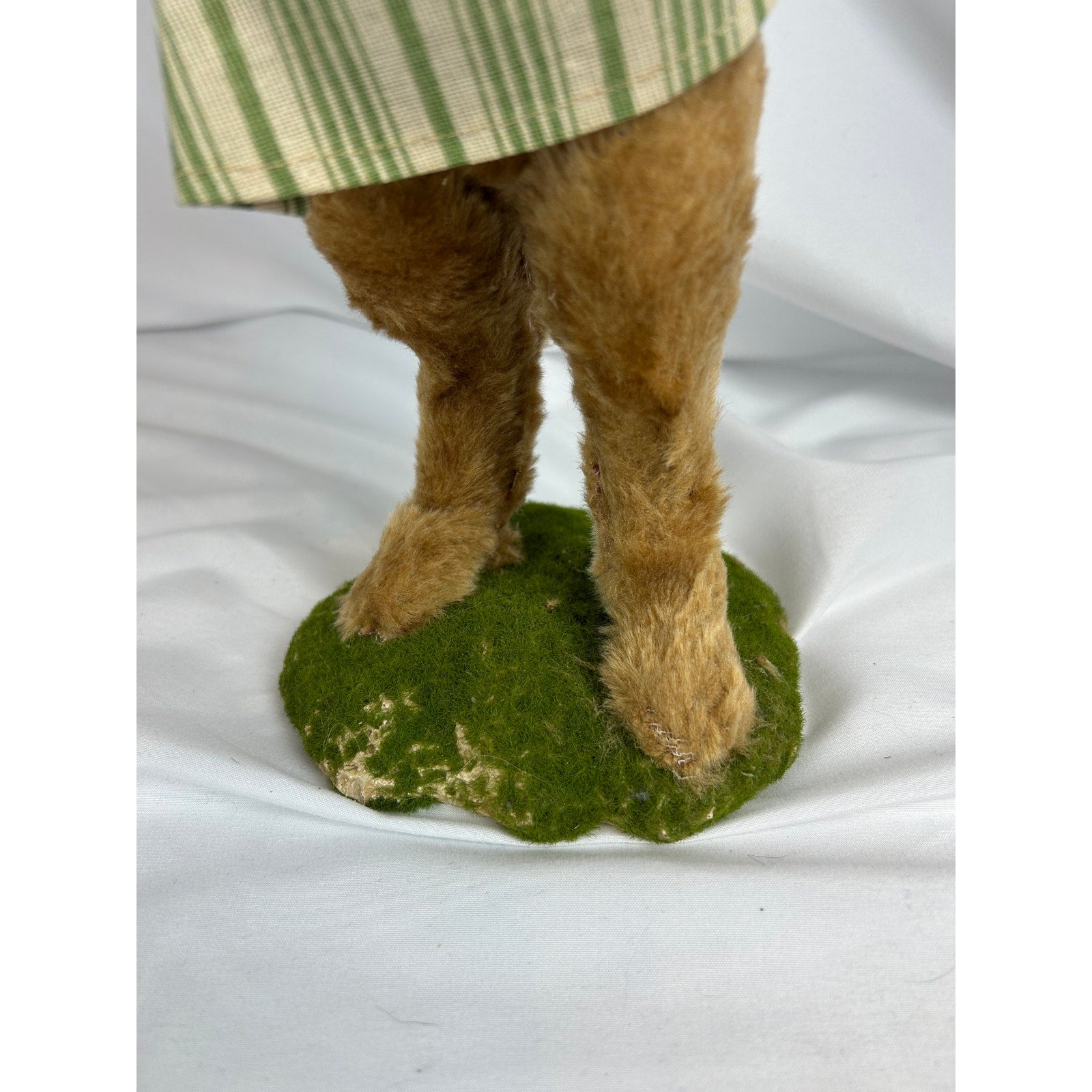 Bethany Lowe 16 Inch Easter Rabbit Maisons De Vente w Basket Display