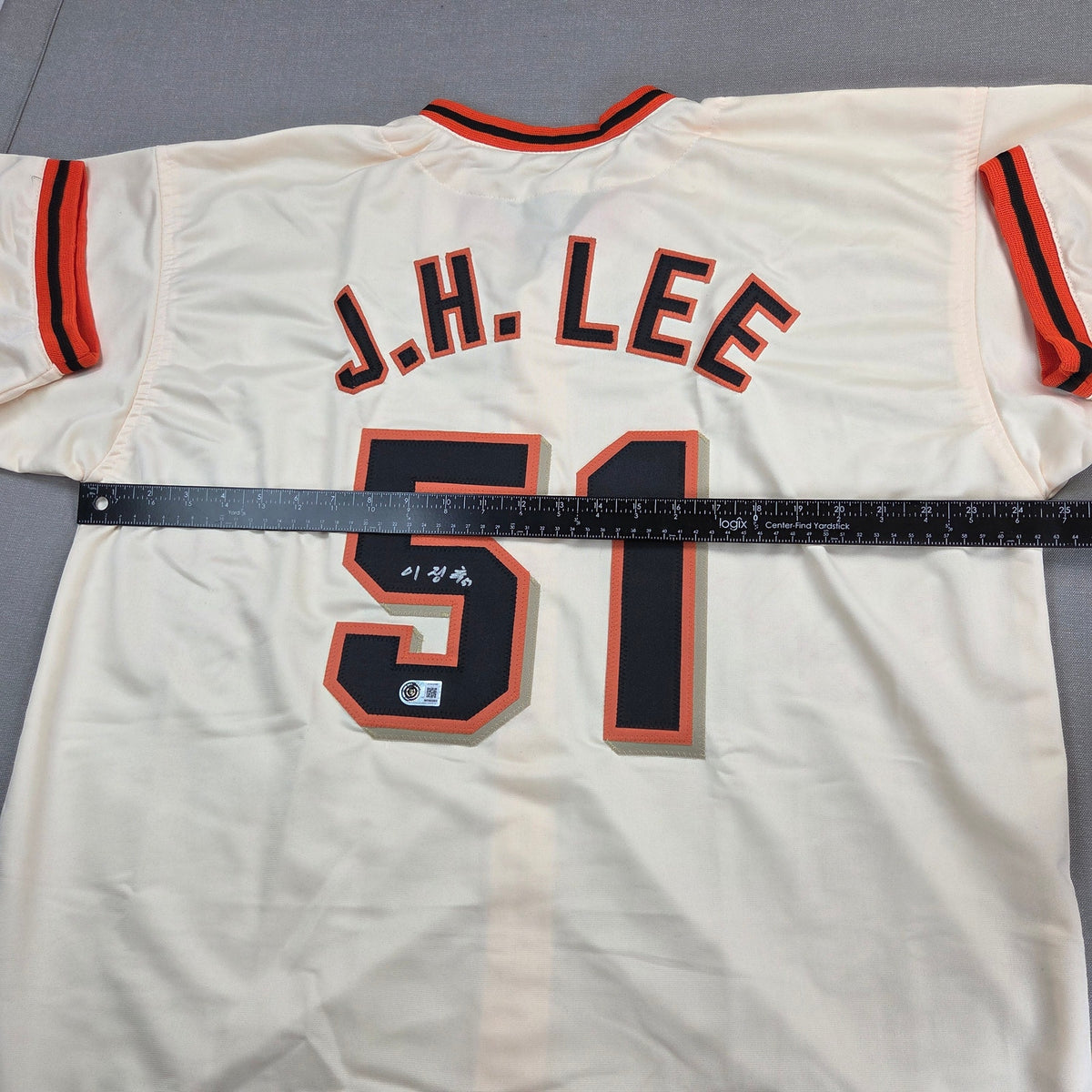 Jung Hoo Lee Signed San Francisco Giants #51 Jersey Korean Auto Beckett XL