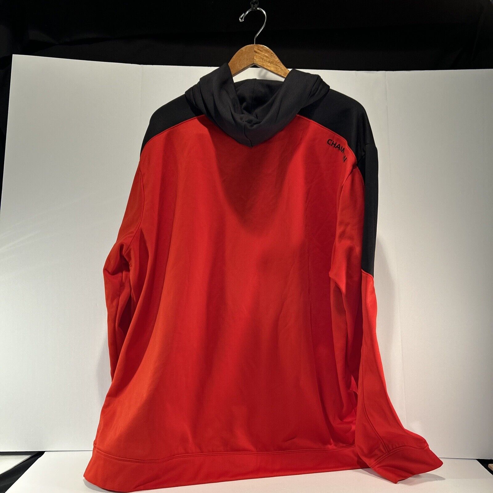 Champion Men's 2XL Pullover Hoodie Powertrain DuoFold Warm Ctrl Red Black