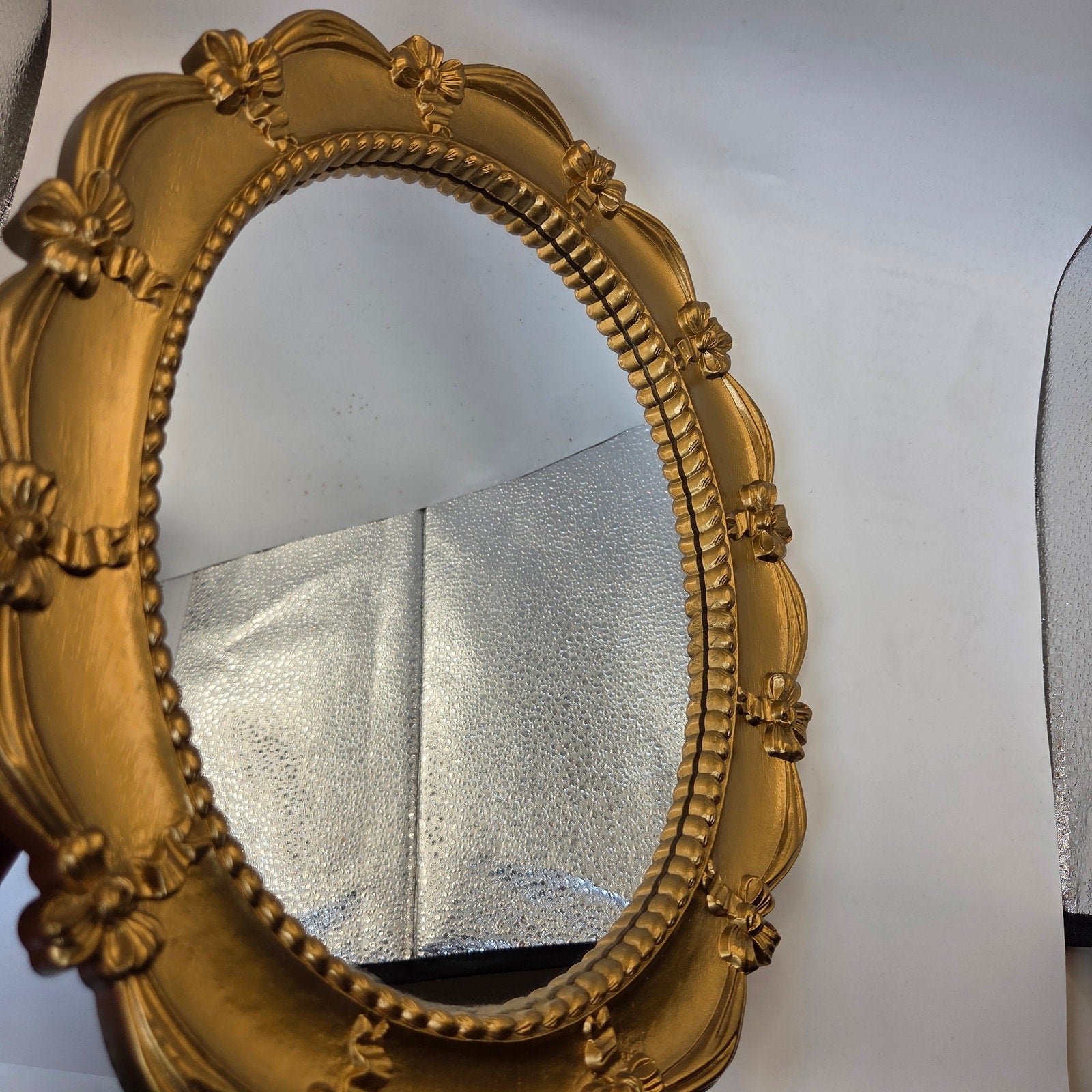 Syroco 1943 Gold Oval Bow Ribbon Vanity Table Mirror USA Wall Hanging VTG MCM