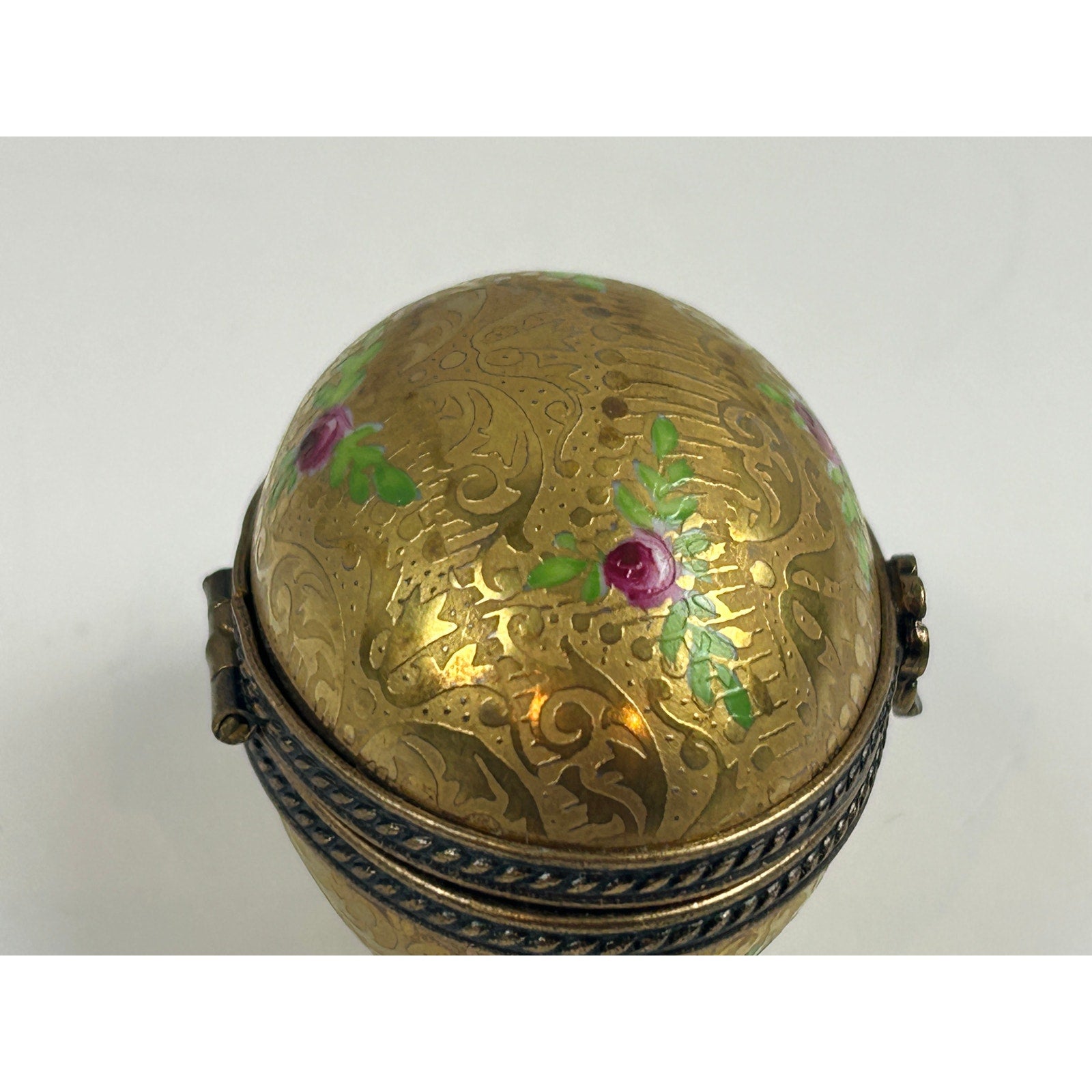 Limoges France Incrustation Trinket Box Hand Painted Roses Raised Gold Oval