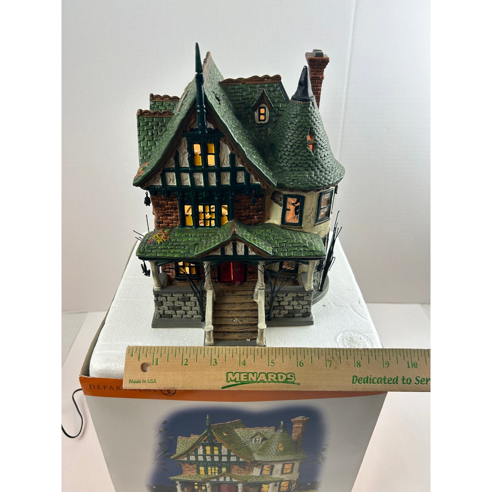 Dept 56 Gravely Estate 805674 Snow Village Halloween Lighted House Retired