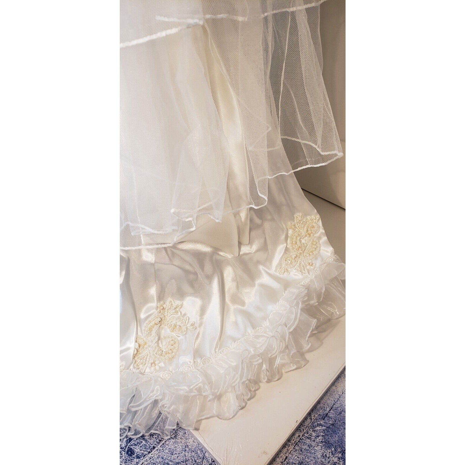 Court of Dolls Stephanie Bride 26" Porcelain Doll LE 483/3000 COA No Box READ