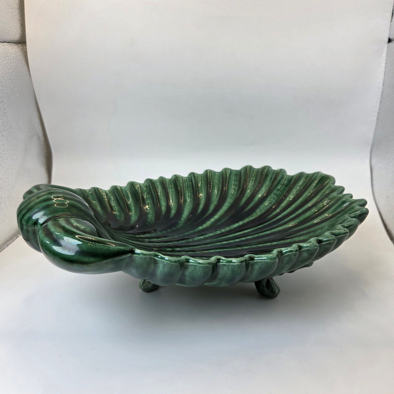 Vintage 1959 Green Glazed Shell Form Footed Art Pottery Dish Centerpiece 11in