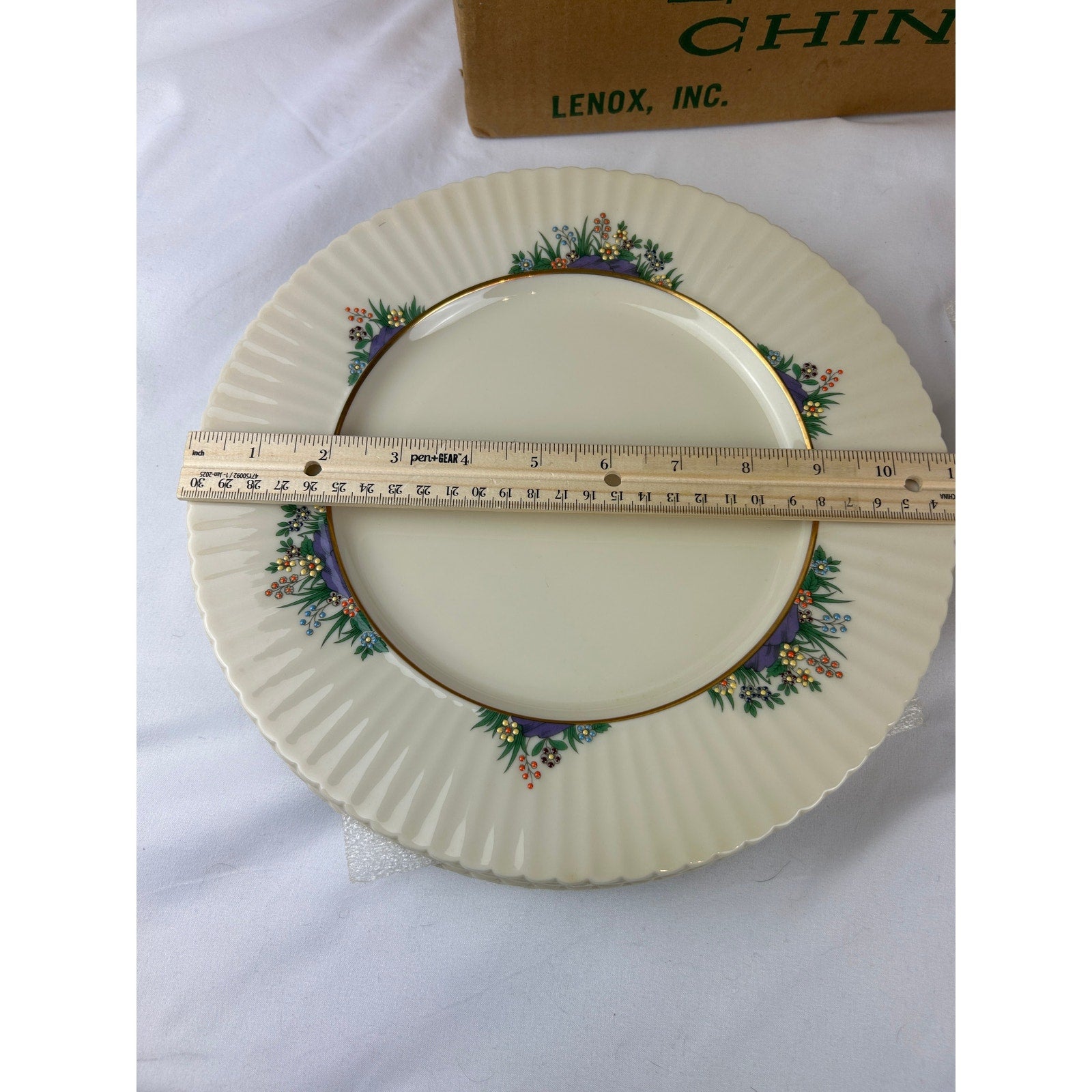 Lenox Rutledge China Plates Lot Fluted Rim Gold Trim No Cups w Box USA