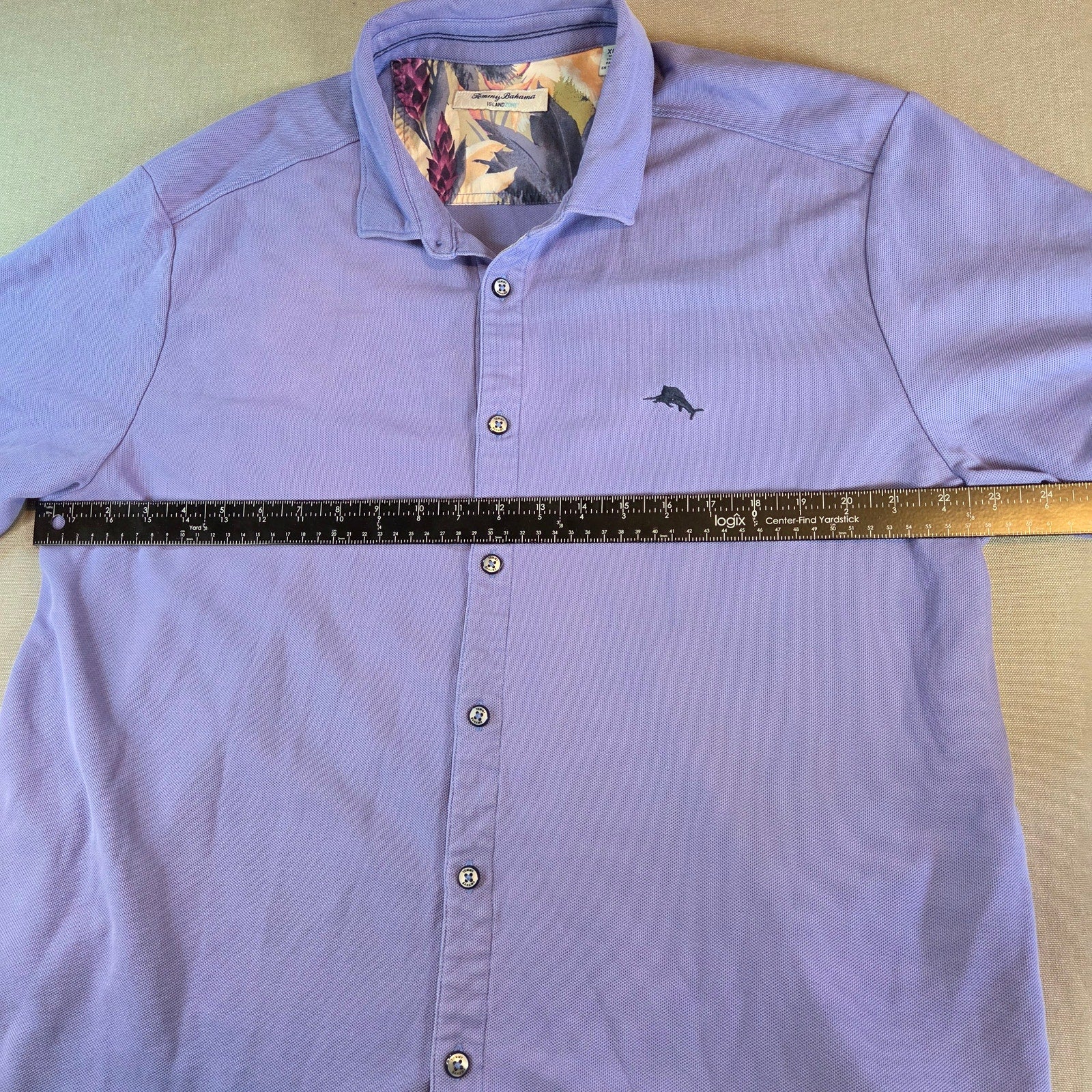 Tommy Bahama Island Zone Shirt XL Marlin Embroidery Floral Trim Button Down