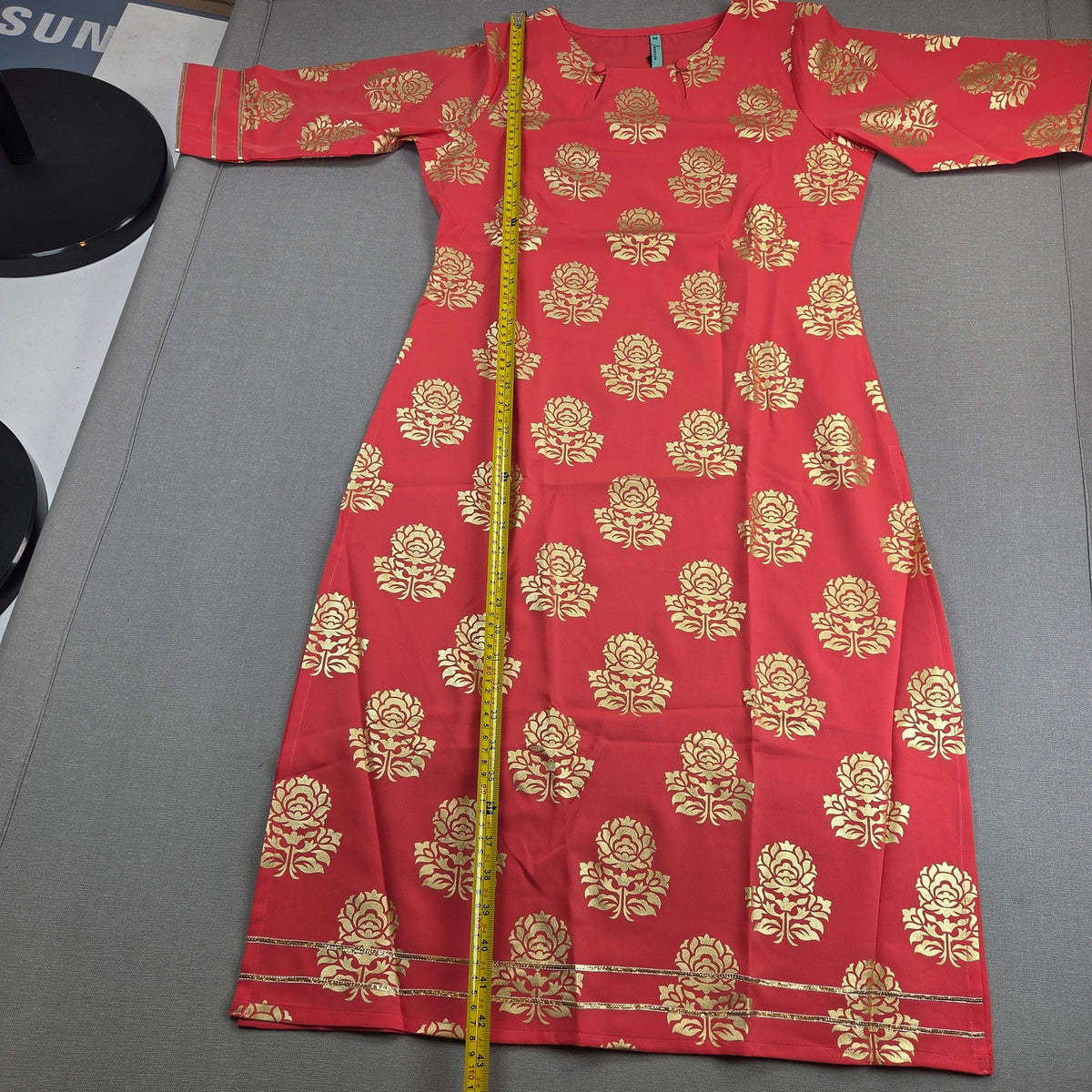 Janasya Womens M Red Gold Floral Foil Print Crepe Kurti Indian Tunic Top NWT