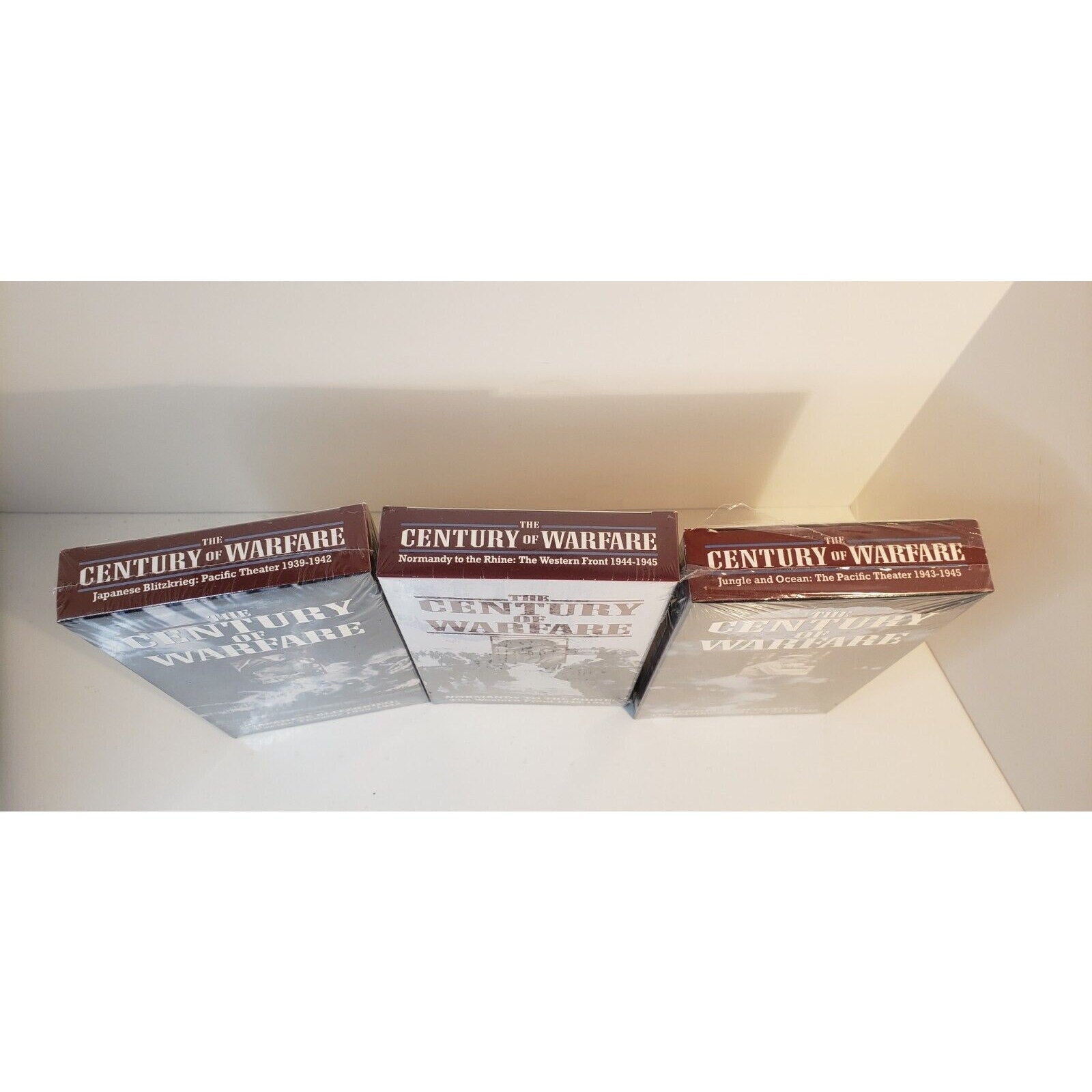 The Century of Warfare lot of 3 VHS - Normandy - Jungle & Ocean