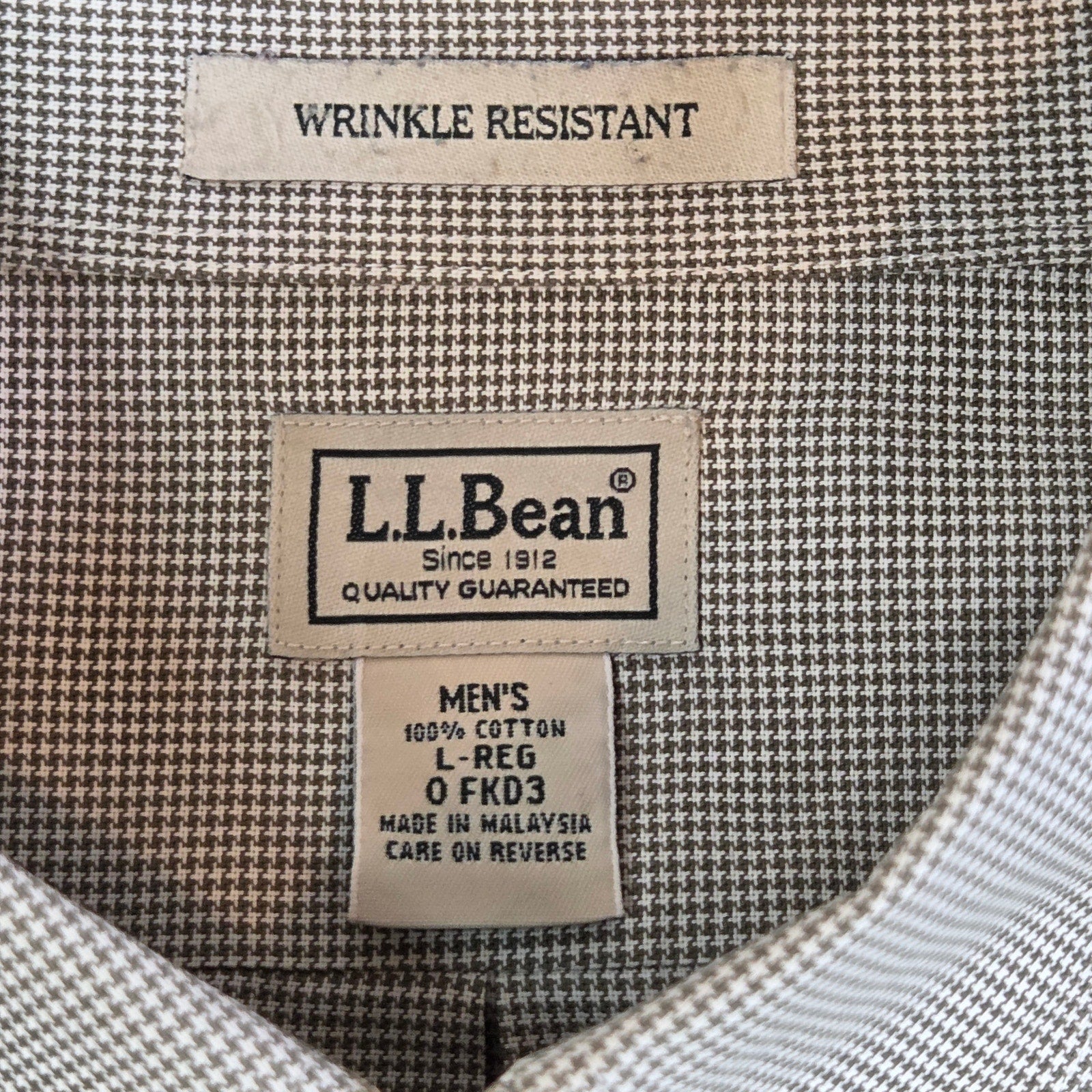 LL Bean Mens L Button Down Shirt Green Check Wrinkle Resistant Cotton Malaysia