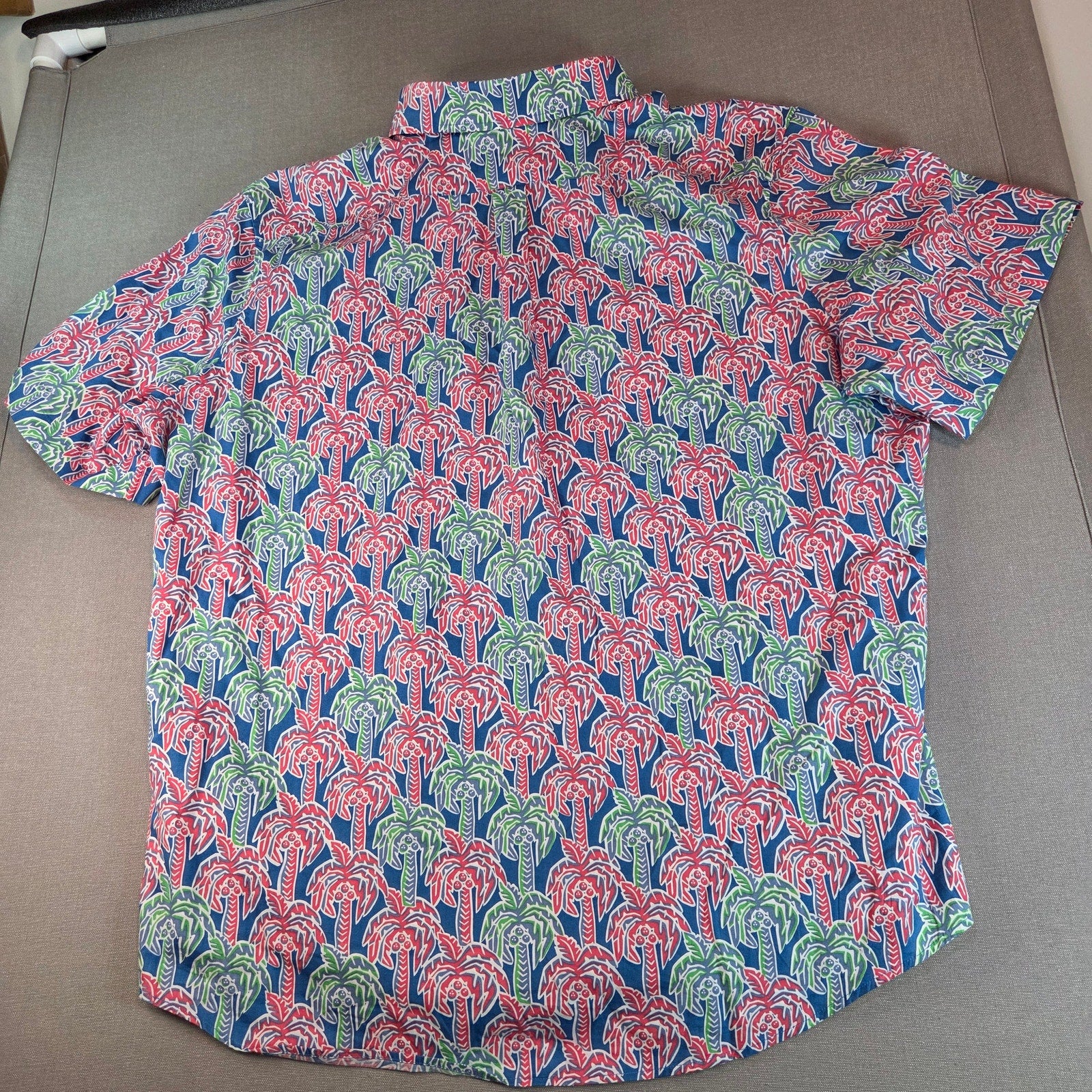 Vineyard Vines Slim Fit Whale Shirt Men’s 2XL Palm Tree Print Button Down