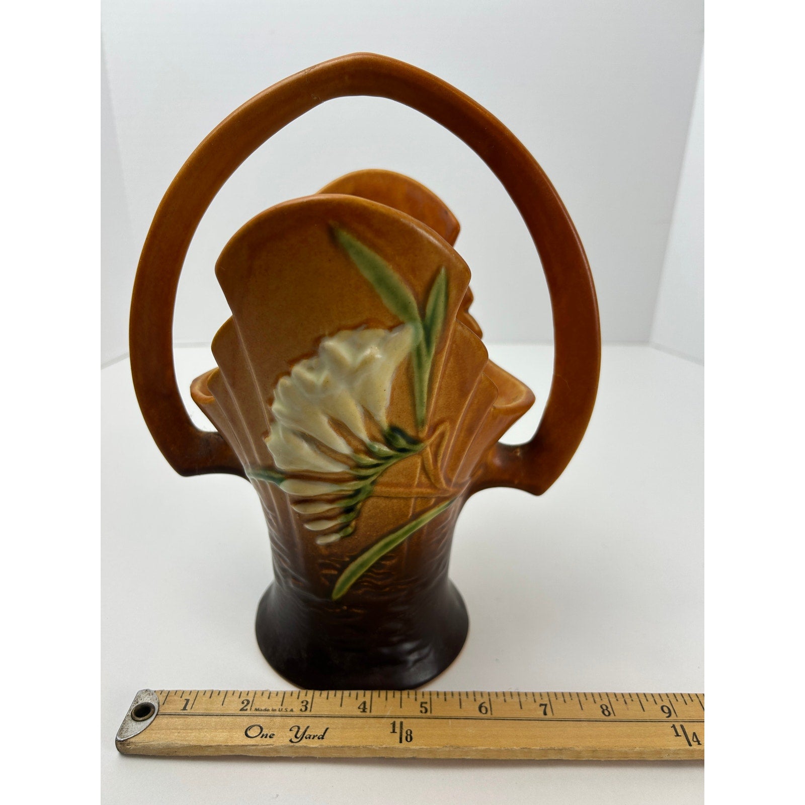 Vintage Roseville Pottery Freesia Shape 392-10 Basket Vase Brown Handle Repair