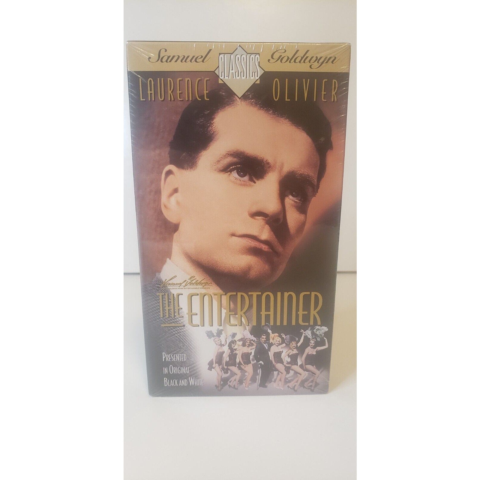 The Entertainer 1960 VHS New Sealed 1995 Presented in Black & White Laurence Olivier