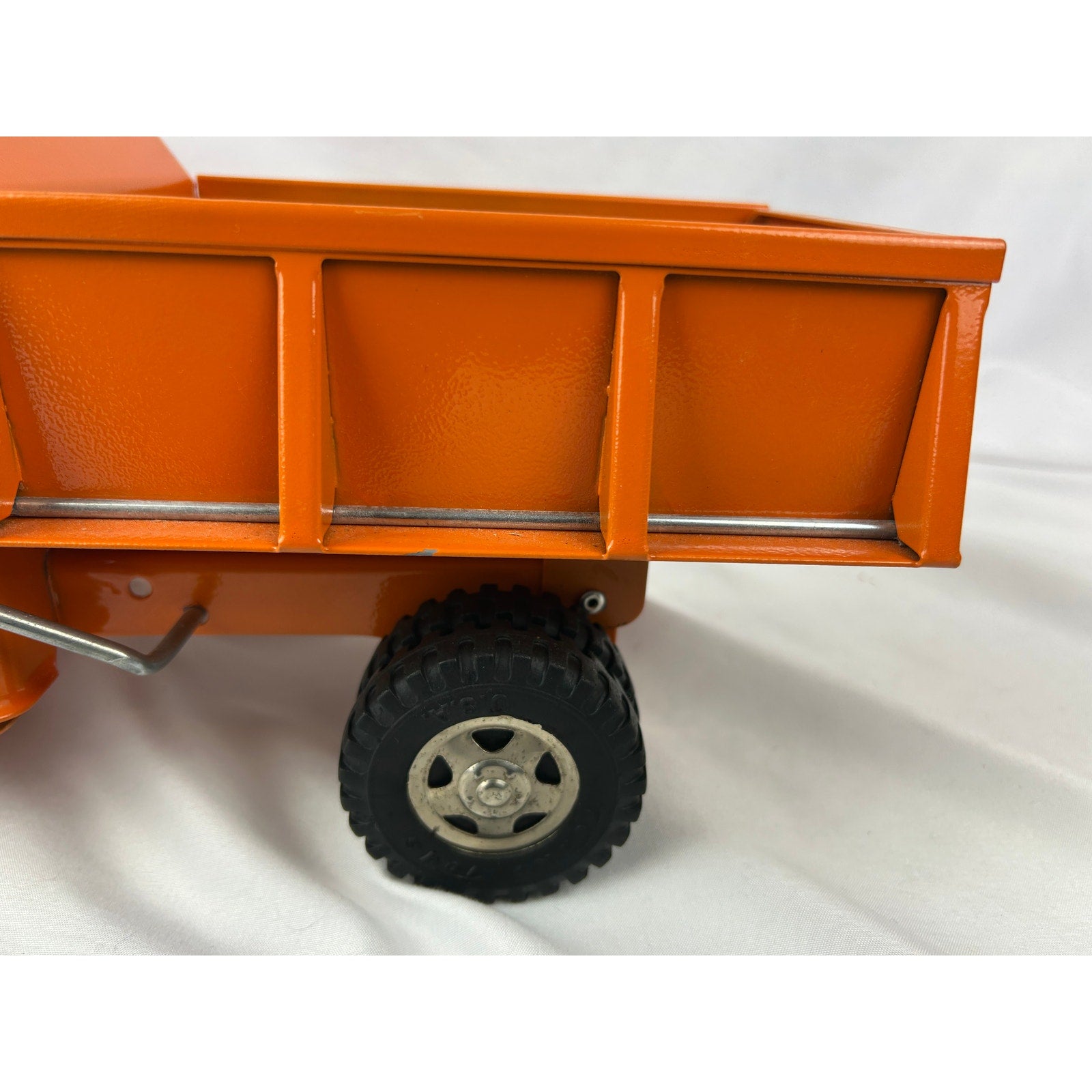 Vintage Tonka State Hi Way Dept Hydraulic Dump Truck Pressed Steel 1950s