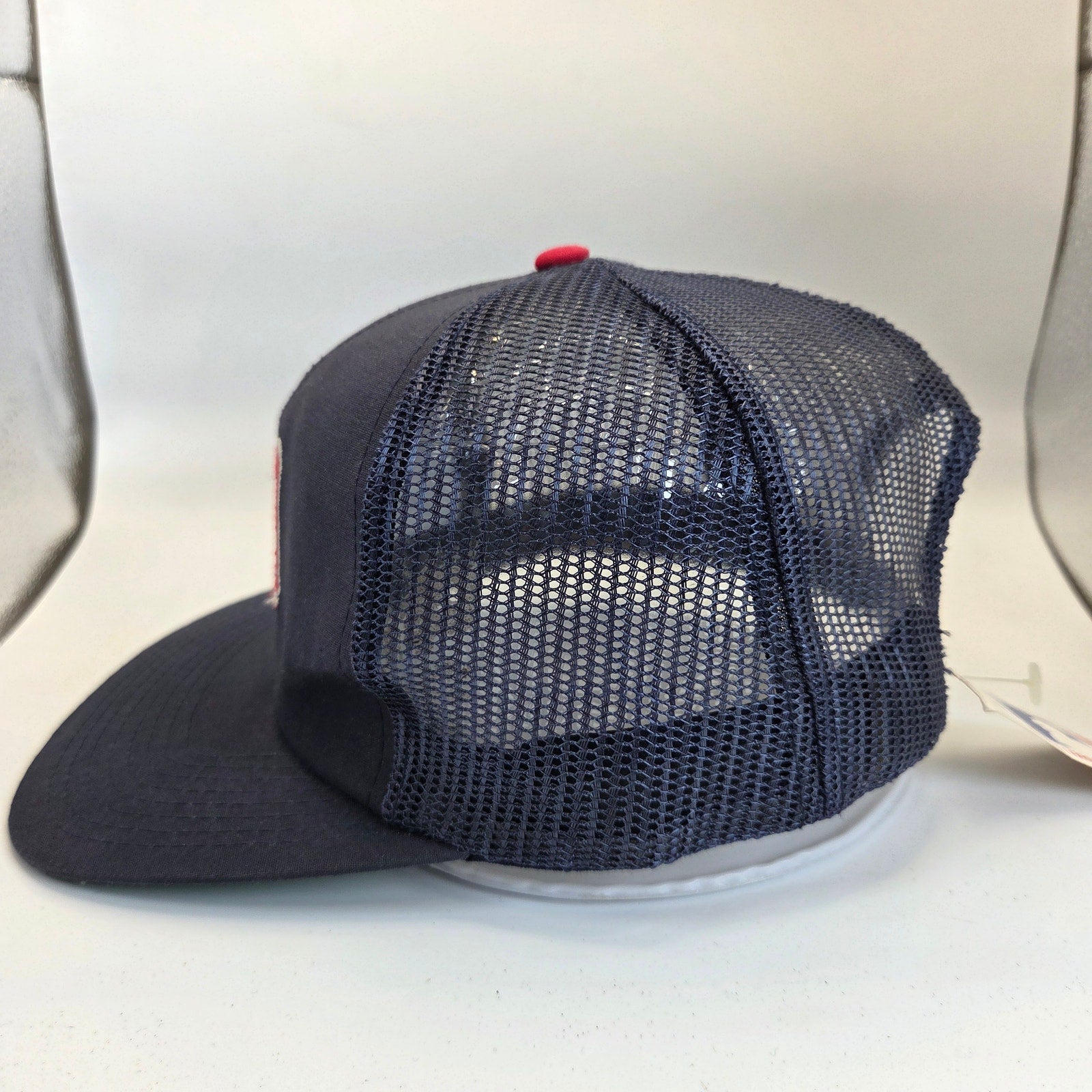 Vintage NWT Twins Enterprise Minnesota Twins M Mesh Trucker Snapback Hat MLB