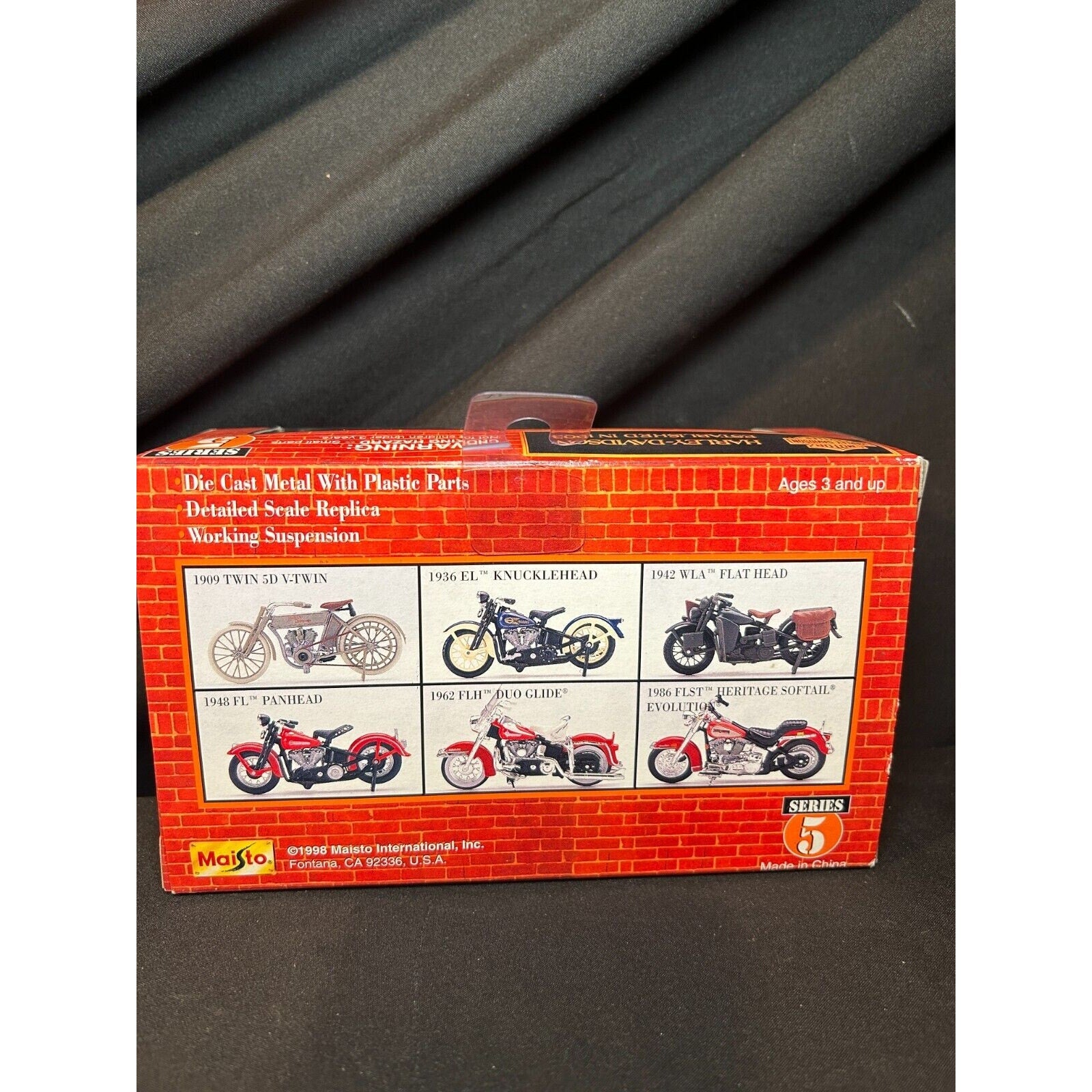 Maisto Harley-Davidson Die Cast Motorcycle Lot of 4 1:18 Scale