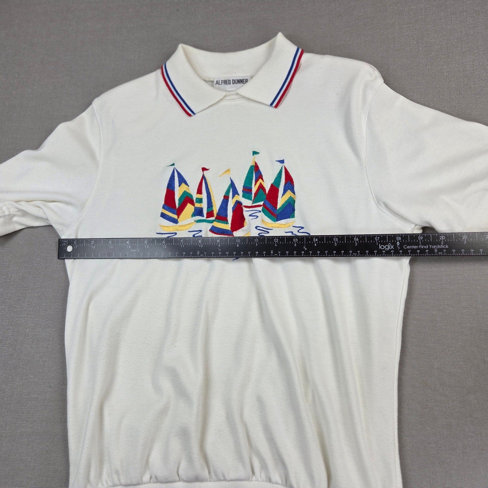 Vintage Alfred Dunner Sailboat Embroidered Sweatshirt Top S Made Taiwan