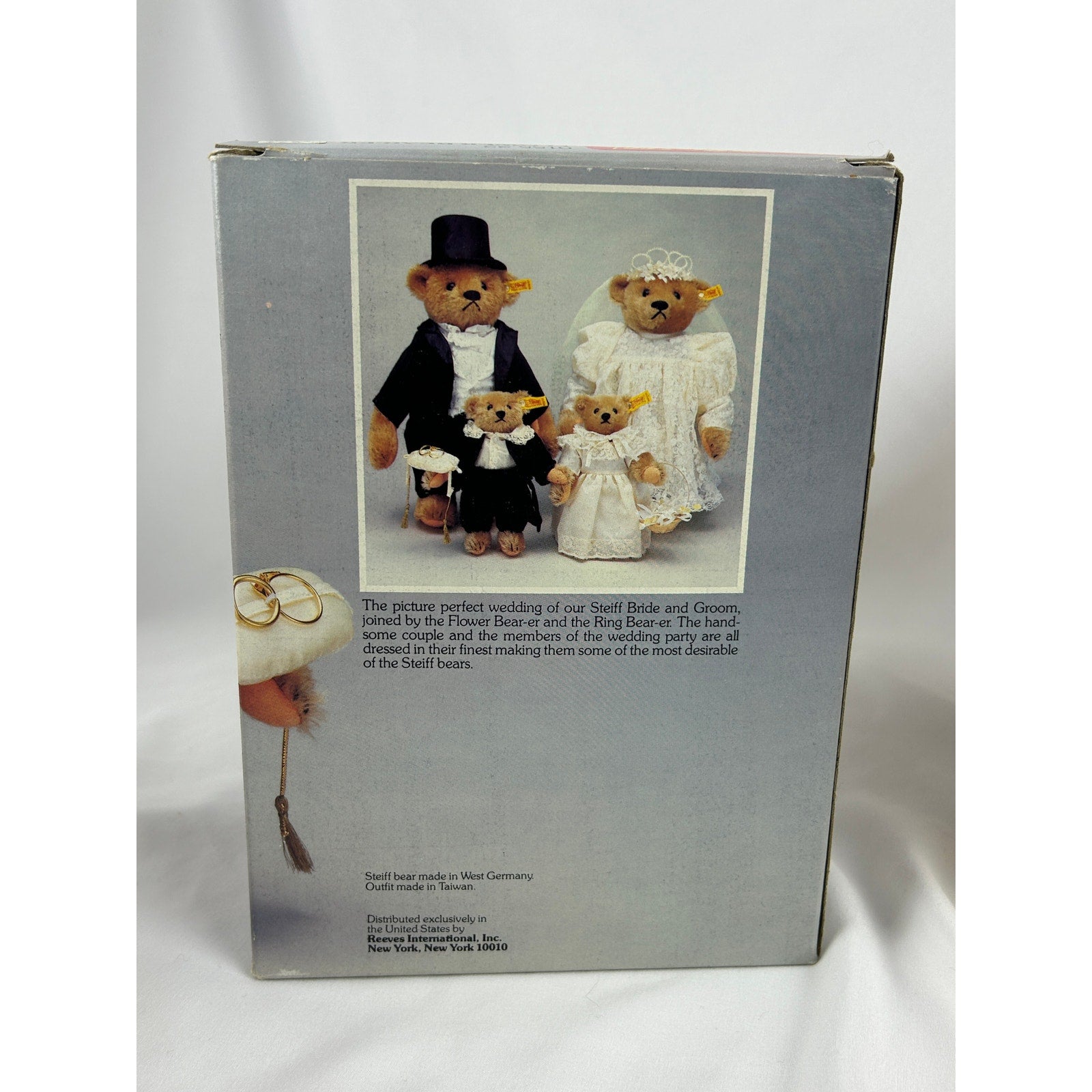 Steiff Flower Bearer 0155 22 Strong Museum Bear w Box Vintage Mohair