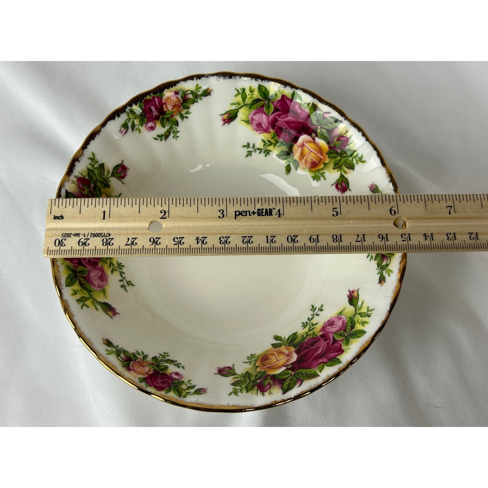 Royal Albert Old Country Roses Bone China Fruit Bowl 5.5 Inch England