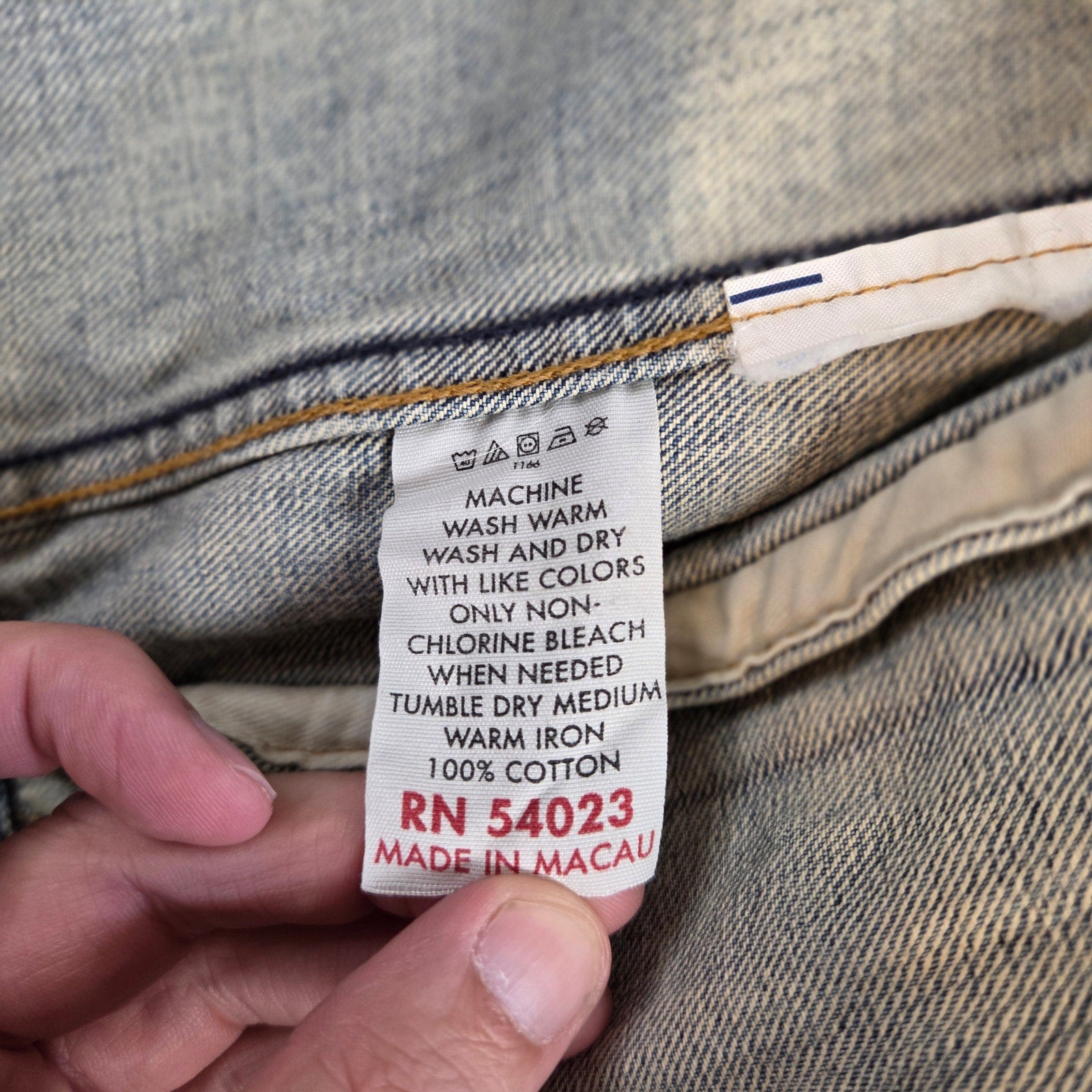 Gap 1969 Men’s Trucker Denim Jacket Medium Tint Wash Fall 2006 Size M/L Fit