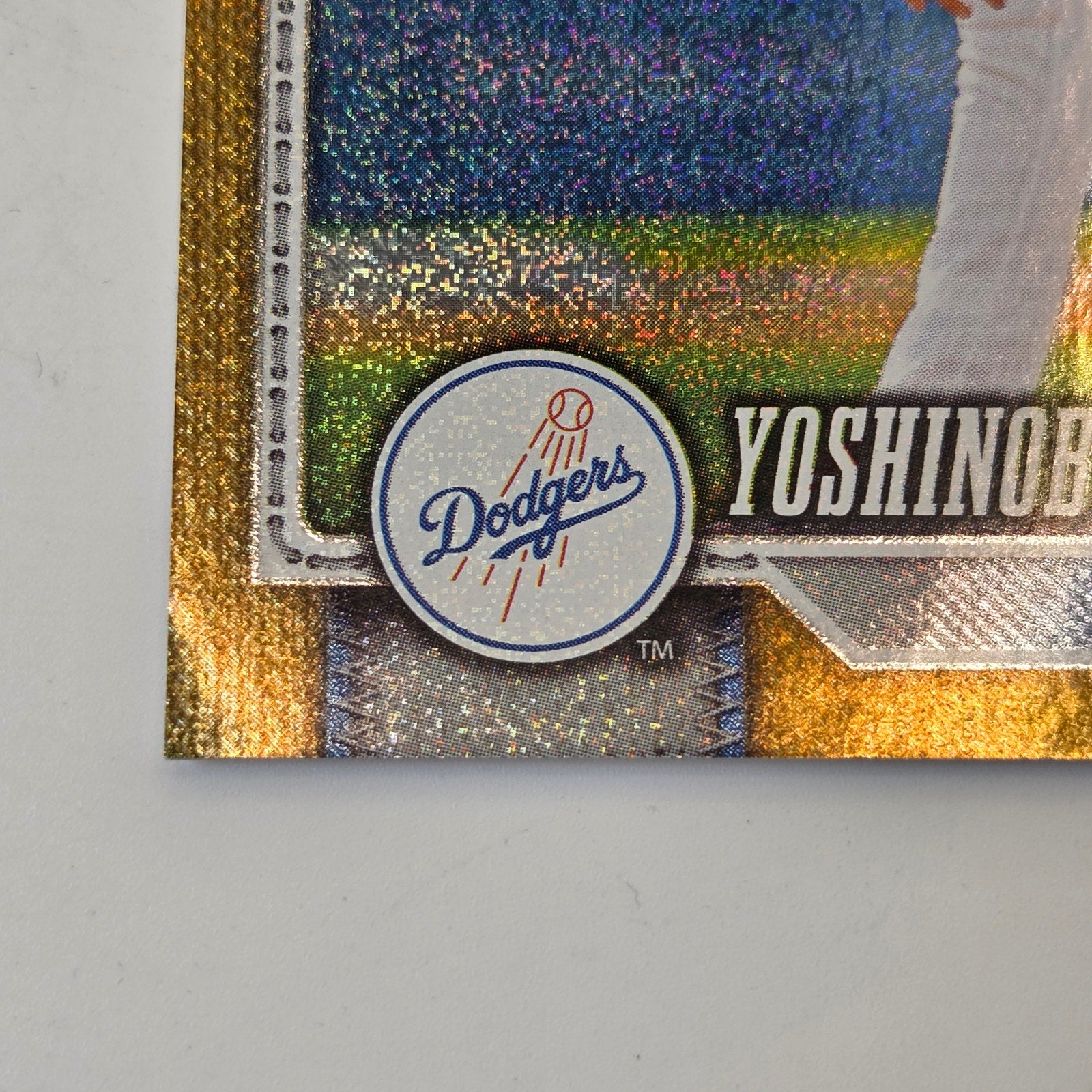 2026 Topps Series 1 Yoshinobu Yamamoto Gold Shimmer 75th Anniversary /50