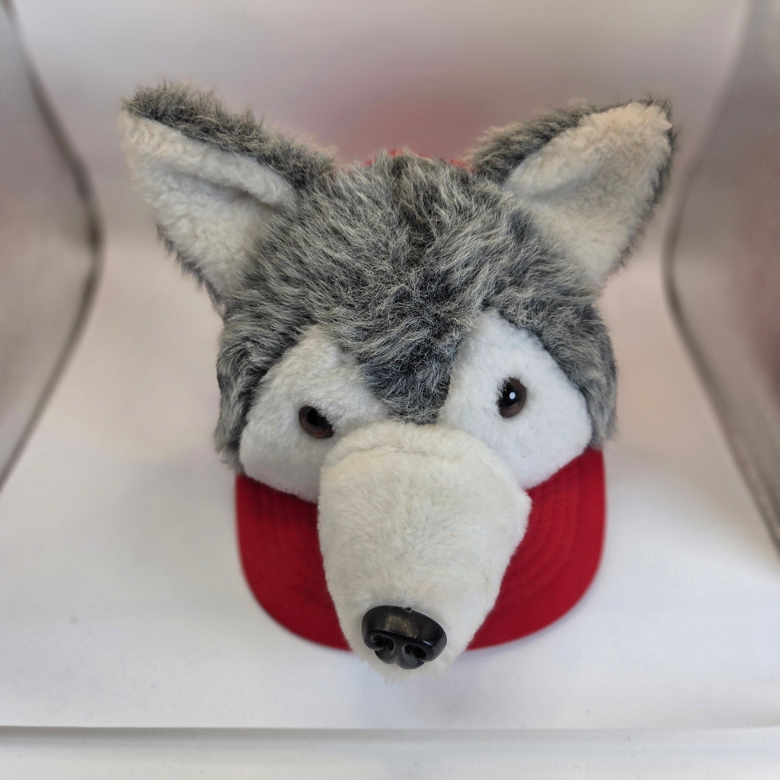 Vintage Wolf Dog Plush Head Trucker Hat Red Mesh Snapback Made in Taiwan