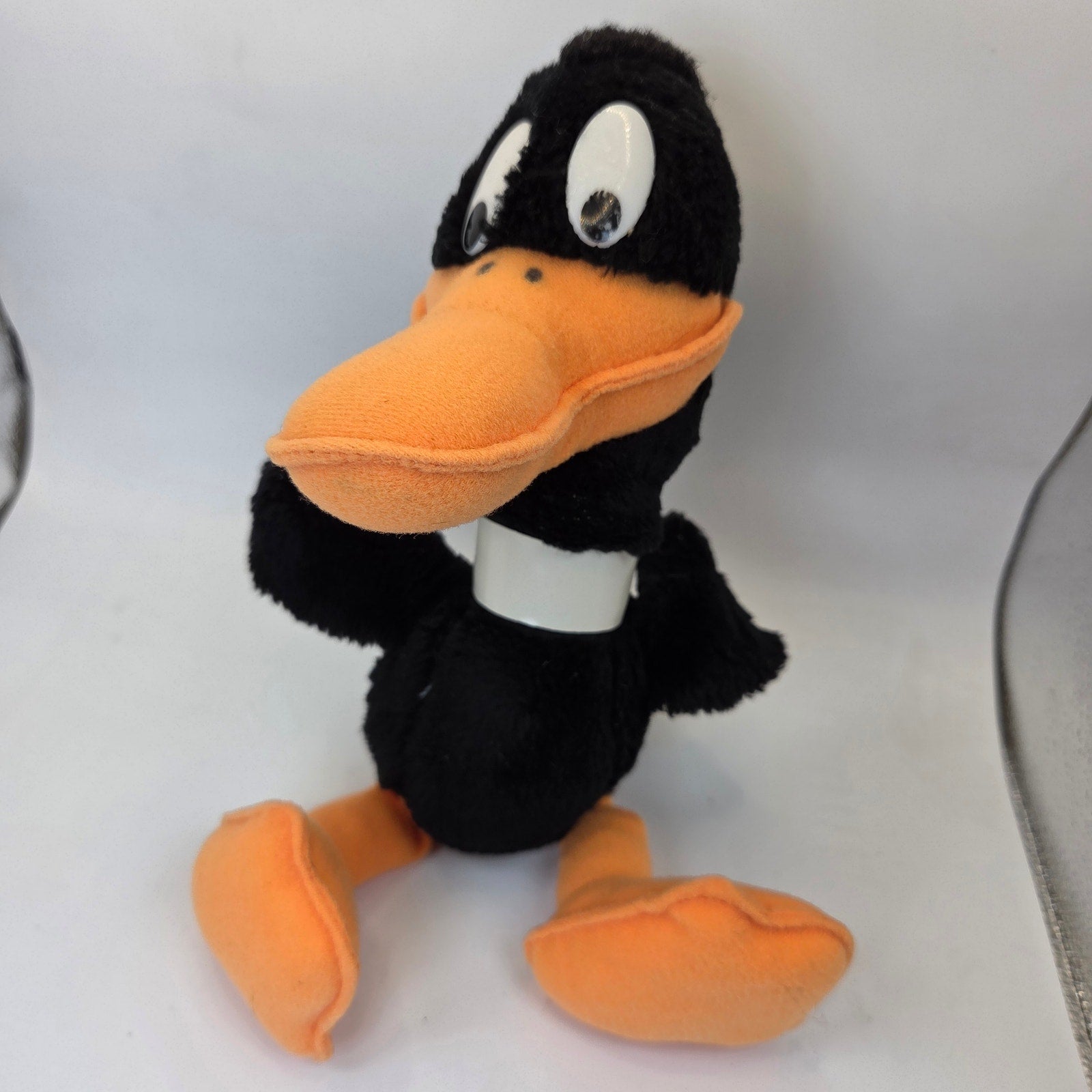 Warner Bros Daffy Duck Plush 1987 Mighty Star Korea Item 1621 Vintage Toy