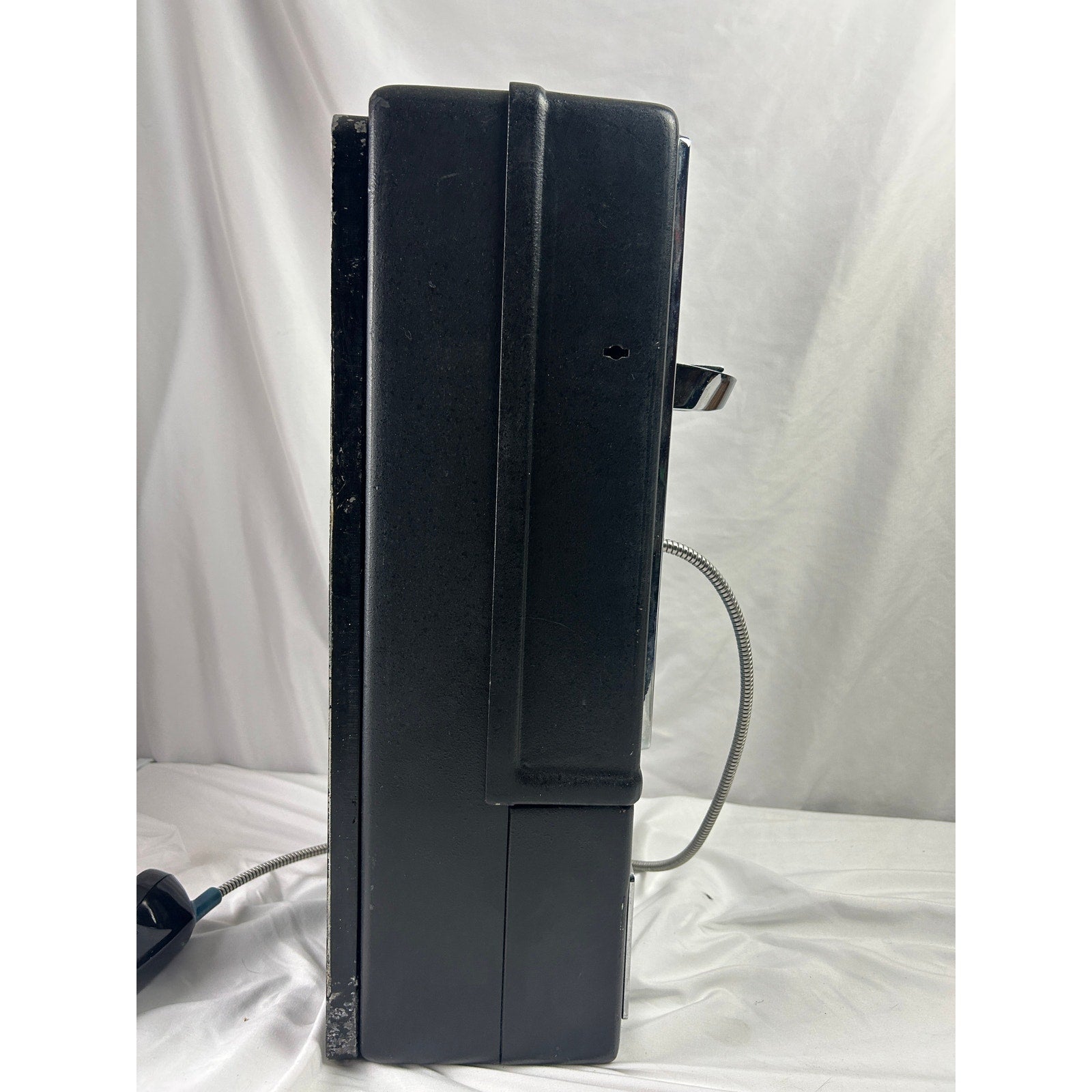 Western Electric Bell System Qwest Coin Pay Phone Wall Telephone w/ Coin Box Key