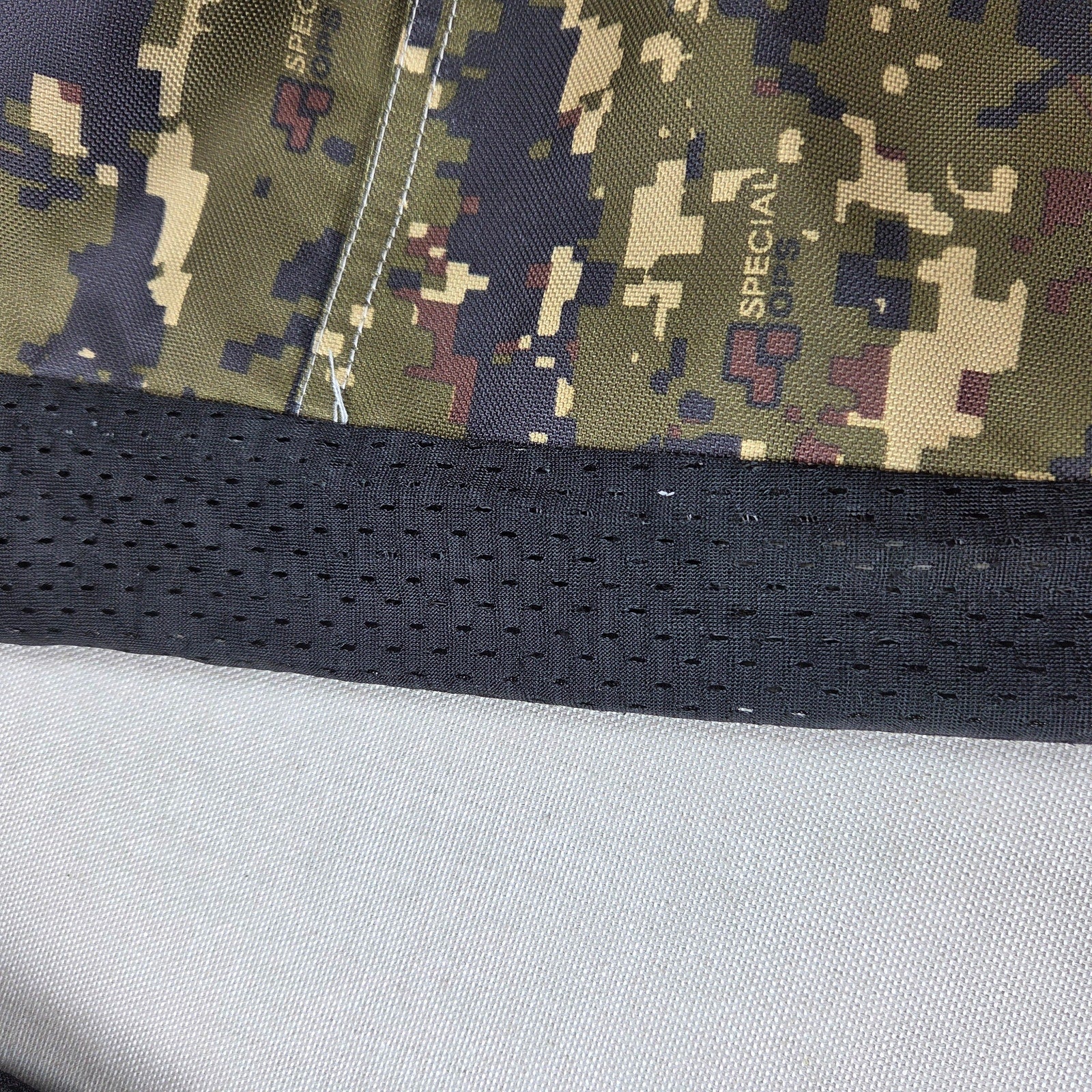 Tippmann Tactical Wear Paintball Pants Camo Vented Cargo Size L Adjustable