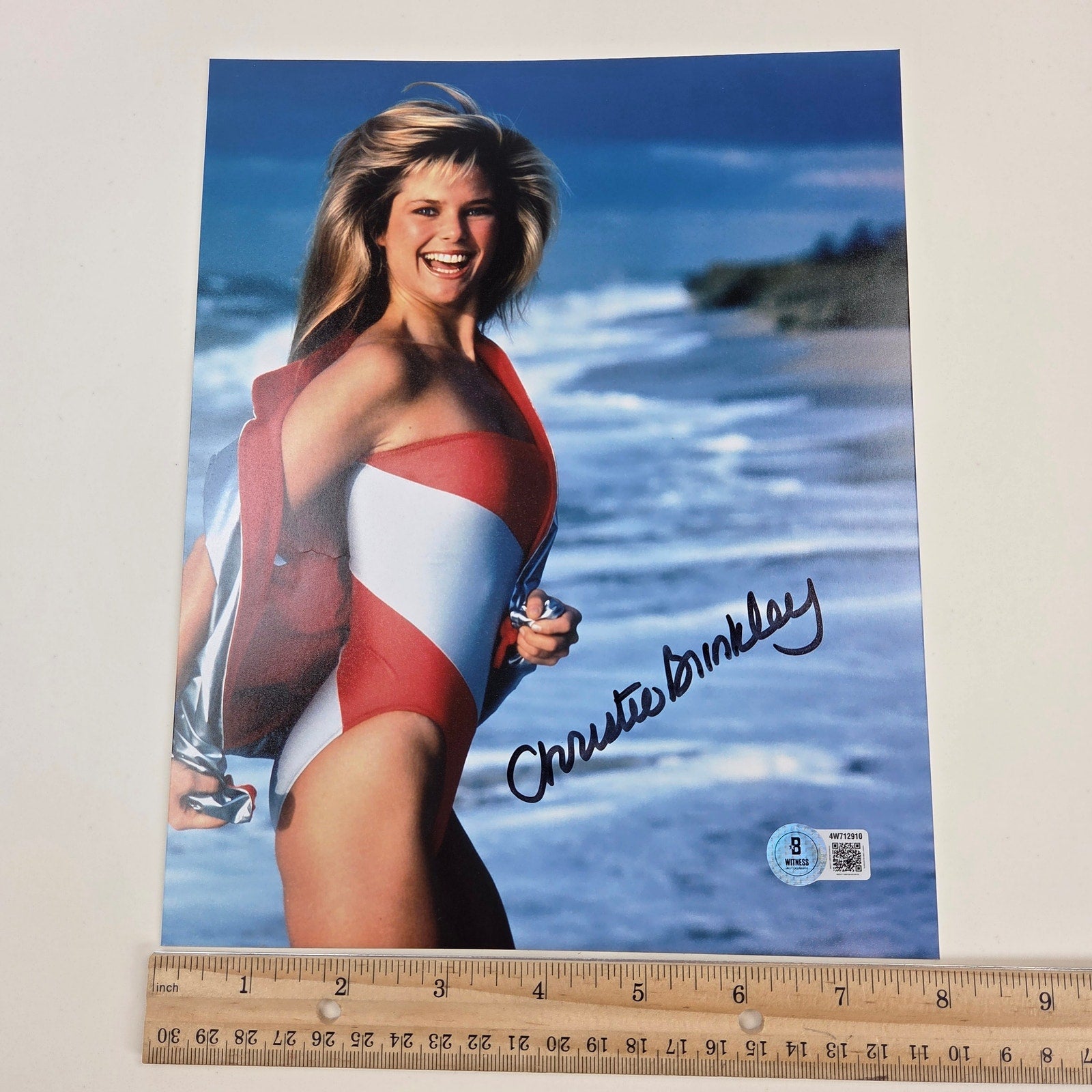 Christie Brinkley Signed 8x10 Photo BAS Beckett Witness Certified Autograph