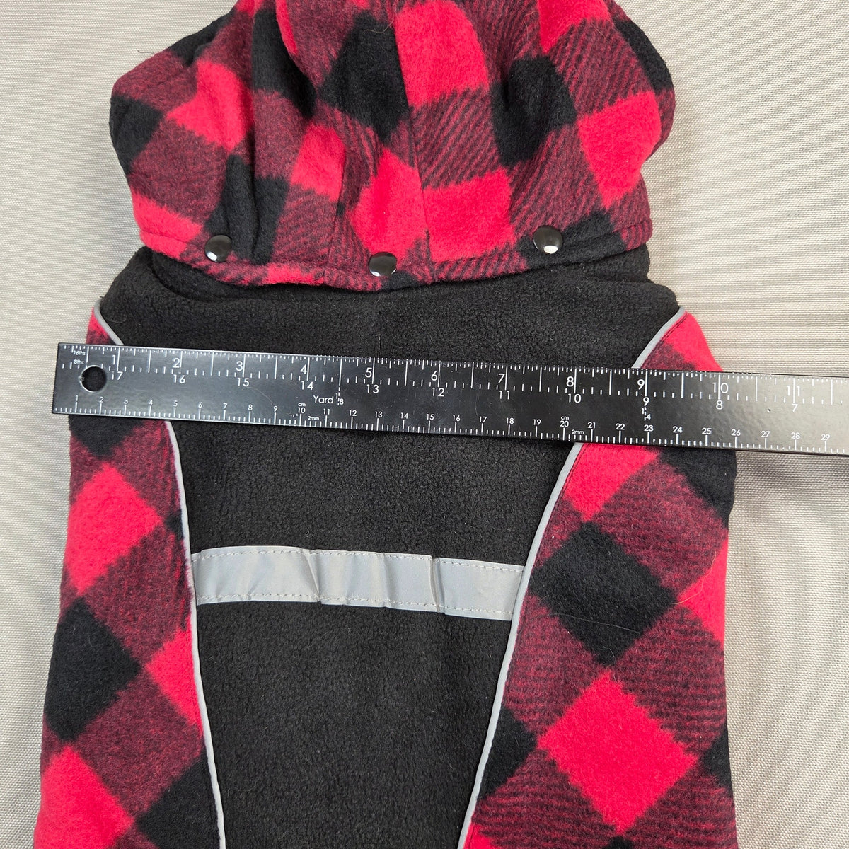 Koeson Dog Winter Coat Medium Red Black Buffalo Plaid Reflective Hooded Jacket