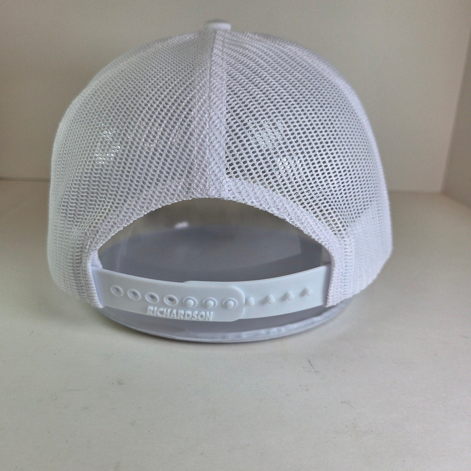Edinborough White Mesh Trucker Hat Snapback Cap Made in Vietnam