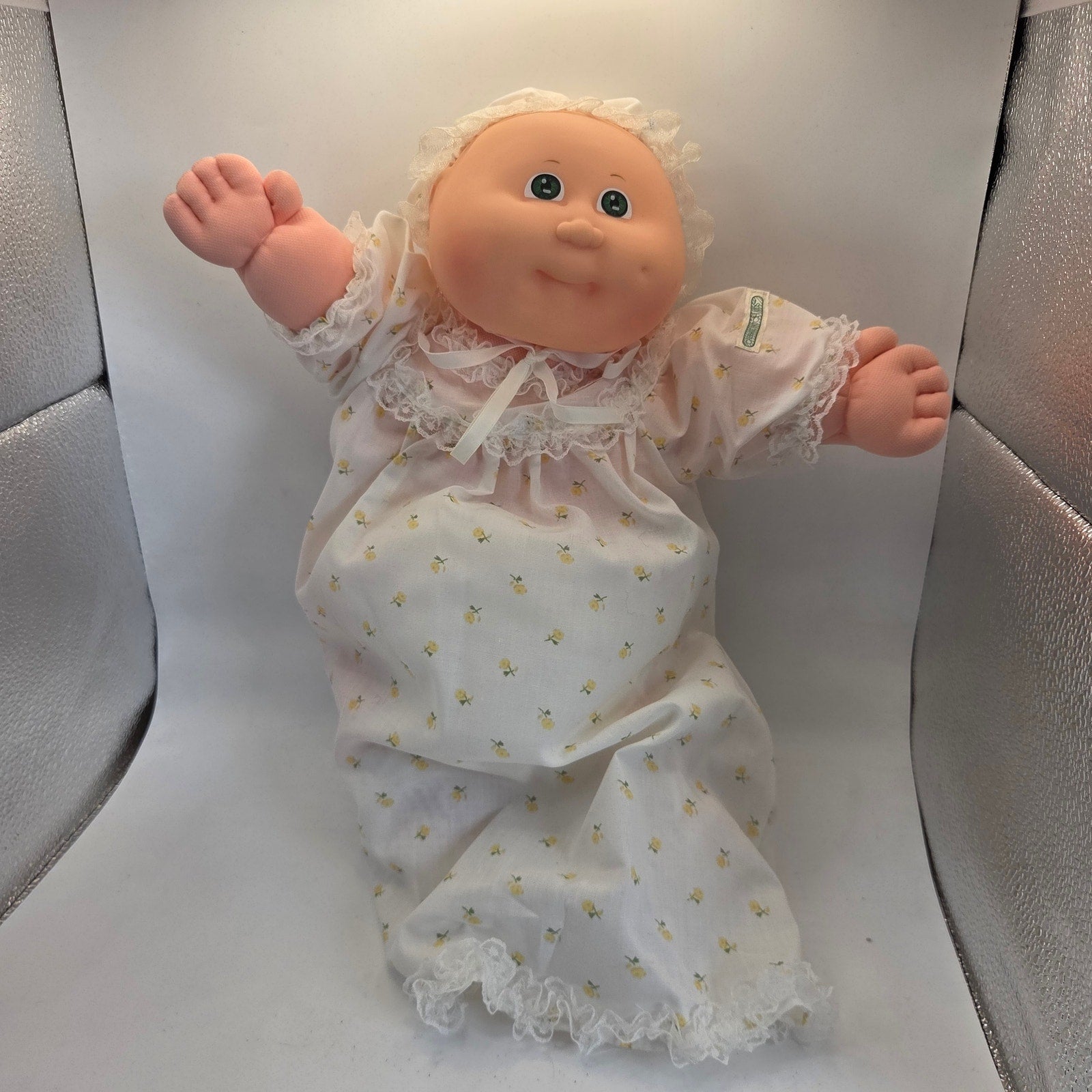 1984 Coleco Cabbage Patch Kids 14" Preemie Girl Doll Box Receipt Hong Kong