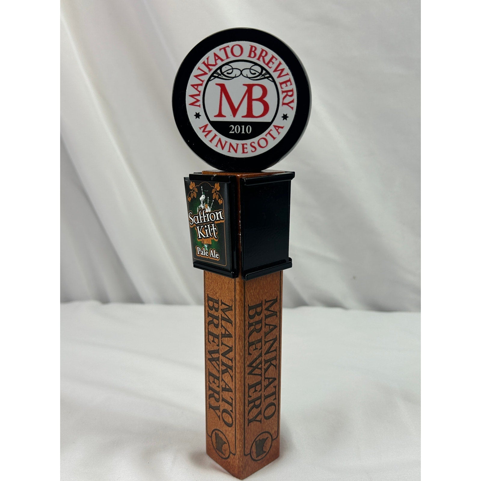 Mankato Brewery Saffron Kilt Pale Ale Beer Tap Handle Minnesota 2010 Wood