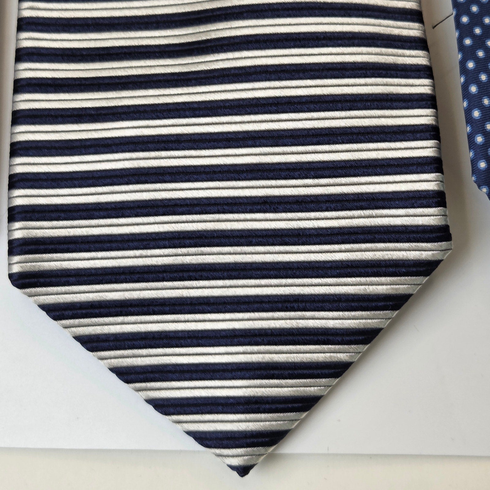Tommy Hilfiger 100% Silk Ties Lot of 3 Made USA 3.75” Blue Striped Contrast Tips