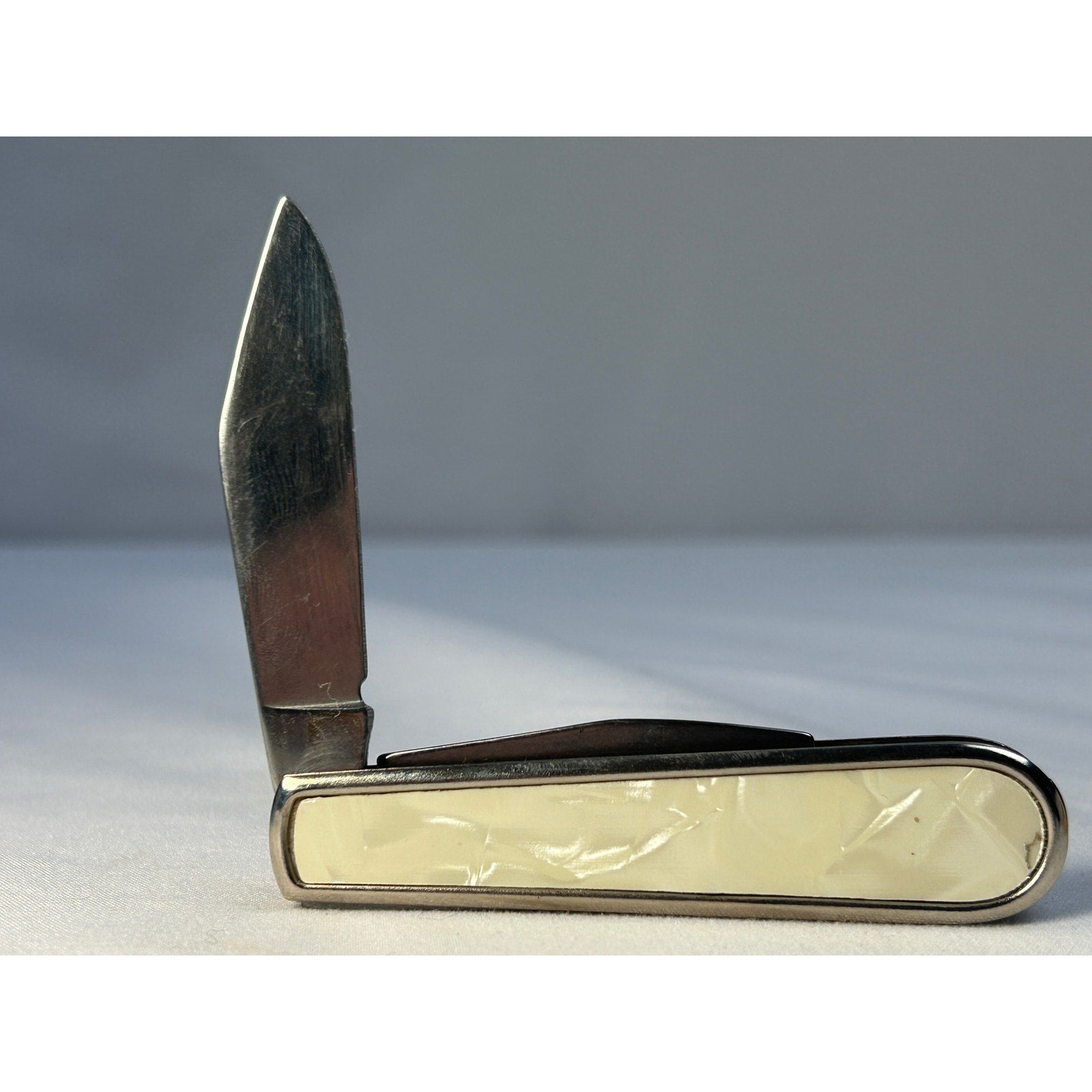 Colonial Coca Cola 5 Cent Advertising Pocket Knife USA w Original Wrapper