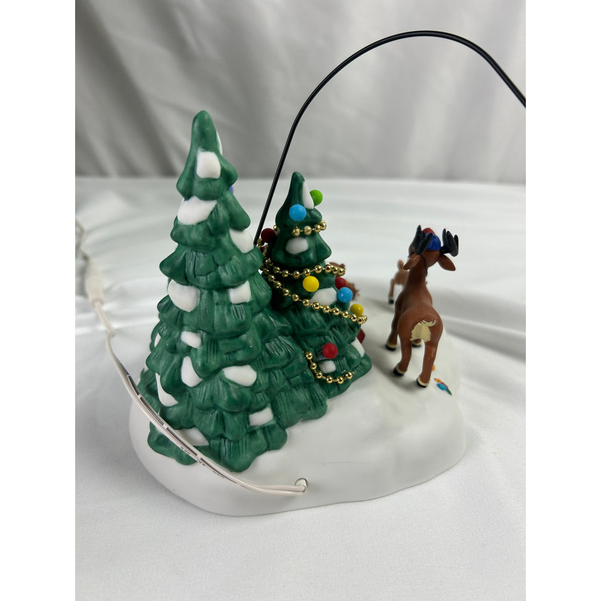 Dept 56 Reindeer Games Rudolph Flies Lands 56853 North Pole Animated 2004 tested