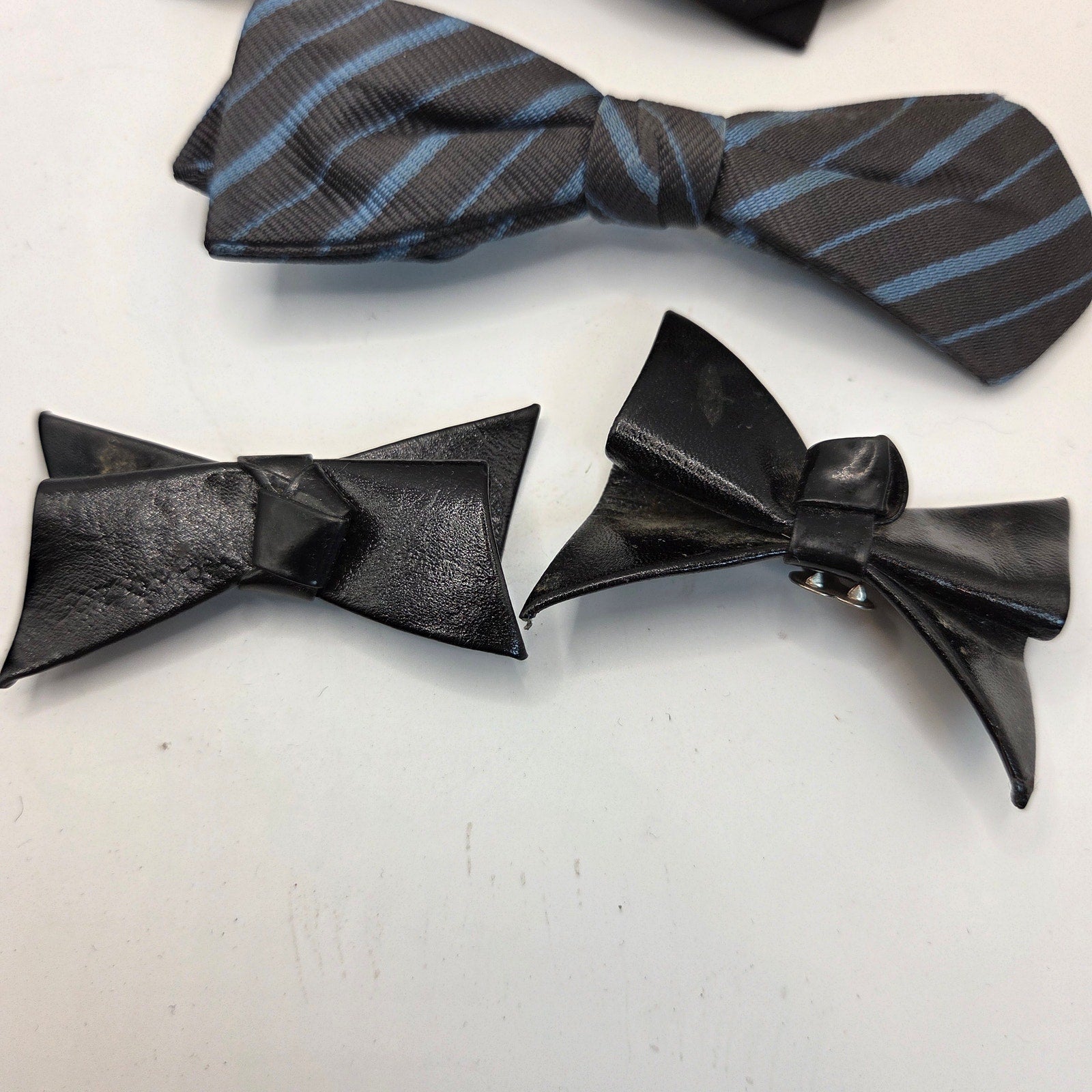 Vintage 1950s–70s Boys Clip-On Bow Tie Lot of 7 Royal Ormond Beau Clip