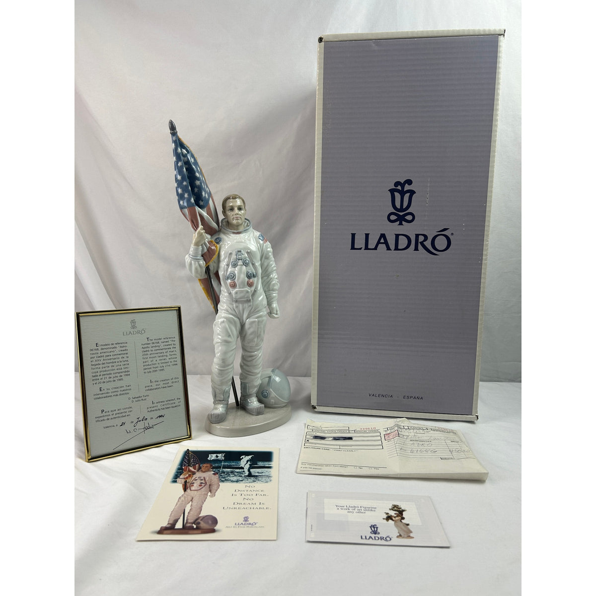 Lladro 06168 Apollo Landing Astronaut 25th Anniversary COA Original Box