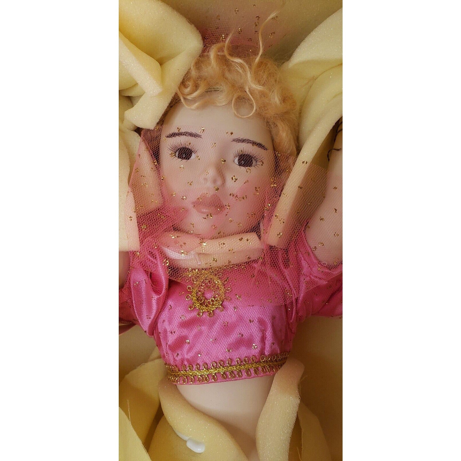 Kais Porcelain Doll Sheena Belly Dancer American Artists Collection 534693
