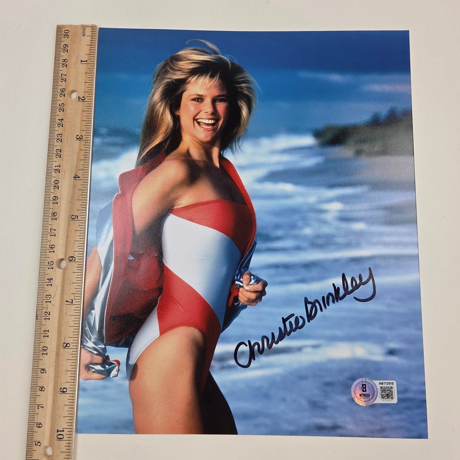 Christie Brinkley Signed 8x10 Photo BAS Beckett Witness Certified Autograph