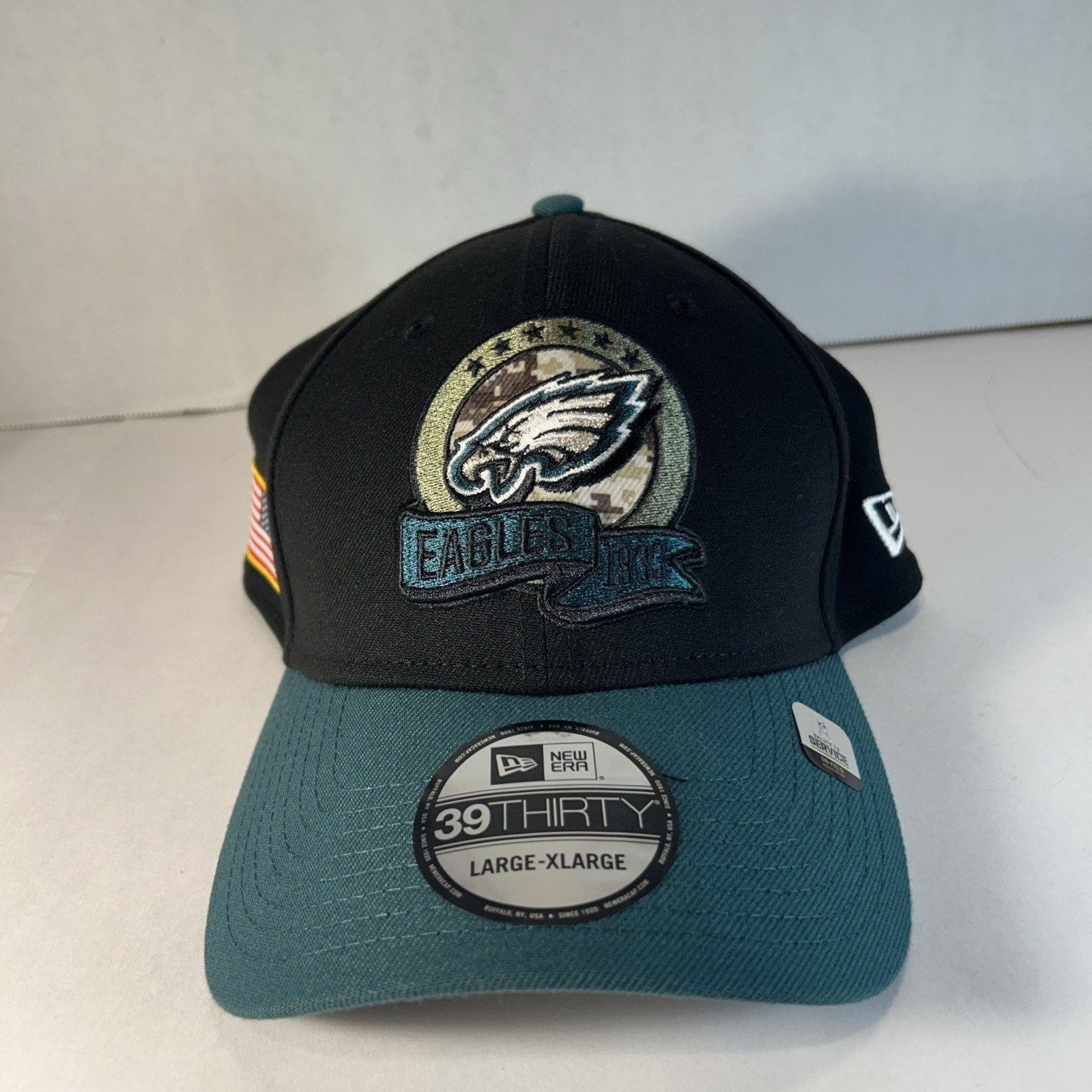 Philadelphia Eagles New Era 39Thirty Fitted "Salute to Service" Hat Large/XLarge