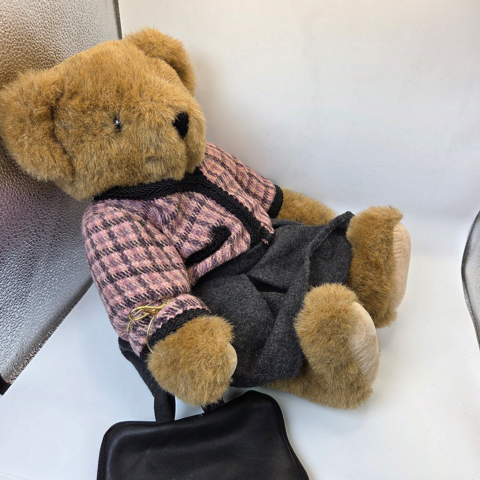 Vermont Teddy Bear Co 1994 Jointed Bear w Pink Plaid Outfit & Purse Made USA