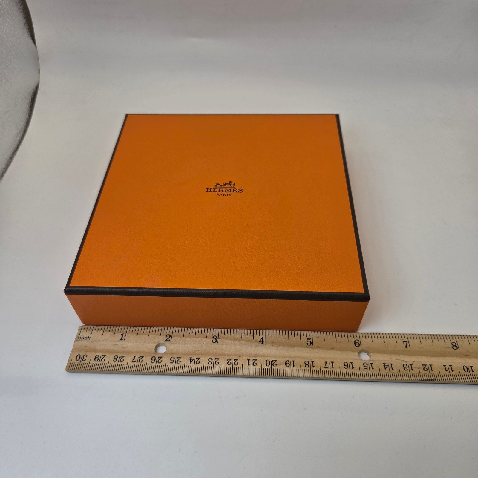 Hermès Paris Orange Presentation Gift Box Empty w/ Insert 6x6x1.25