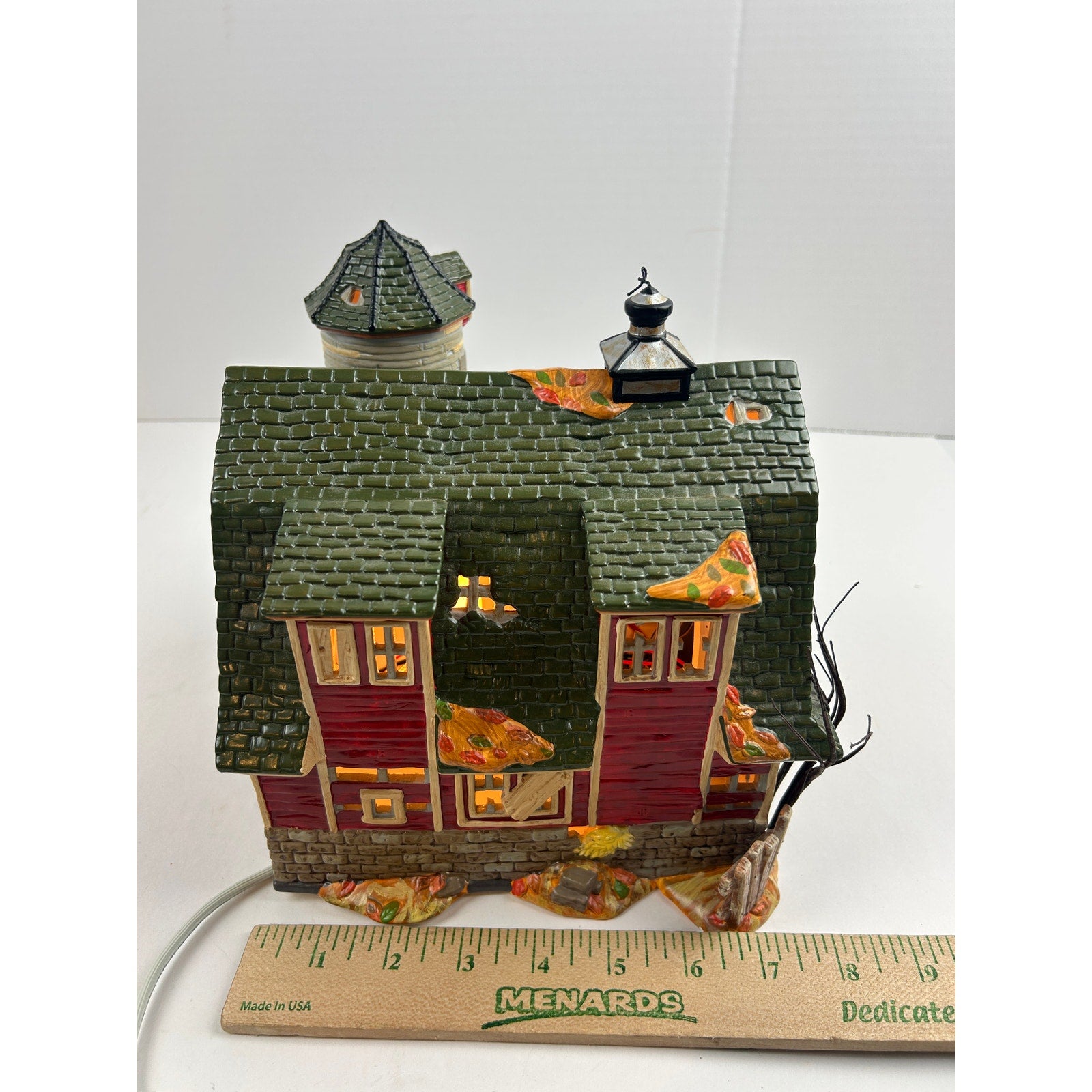 Dept 56 Haunted Barn Halloween Lighted Sound Building