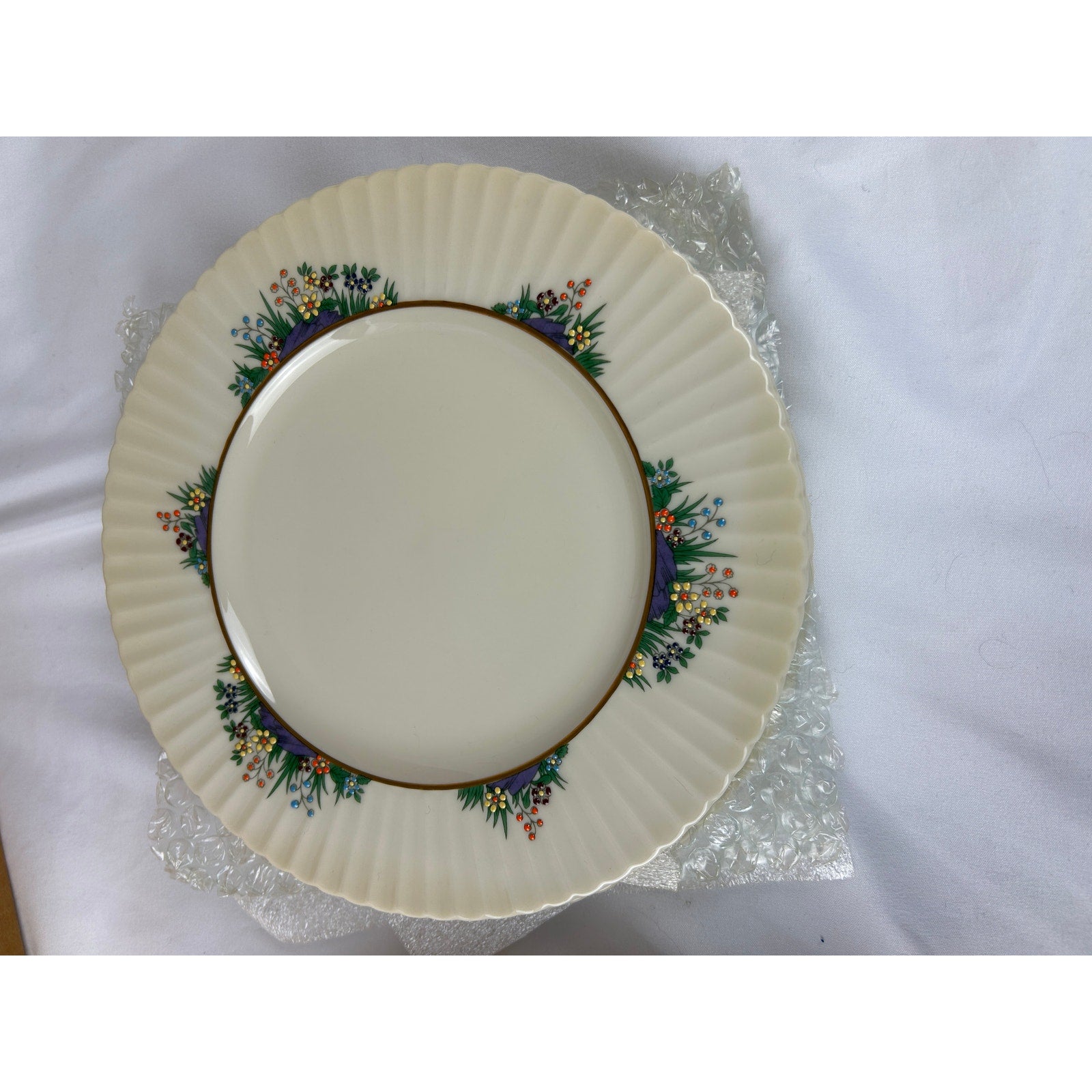 Lenox Rutledge China Plates Lot Fluted Rim Gold Trim No Cups w Box USA