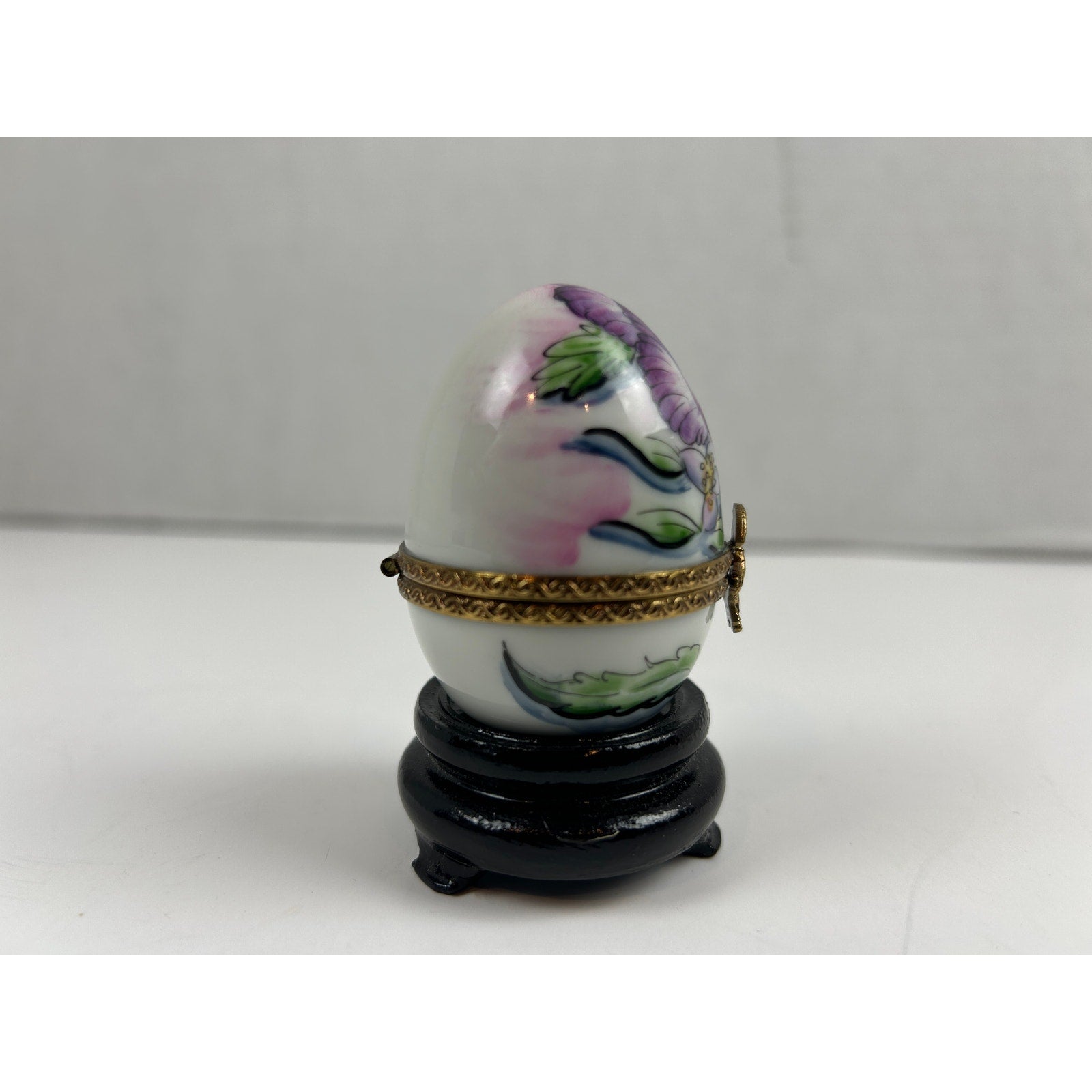 Limoges France Hand Painted Porcelain Trinket Box Egg Purple Floral Richard