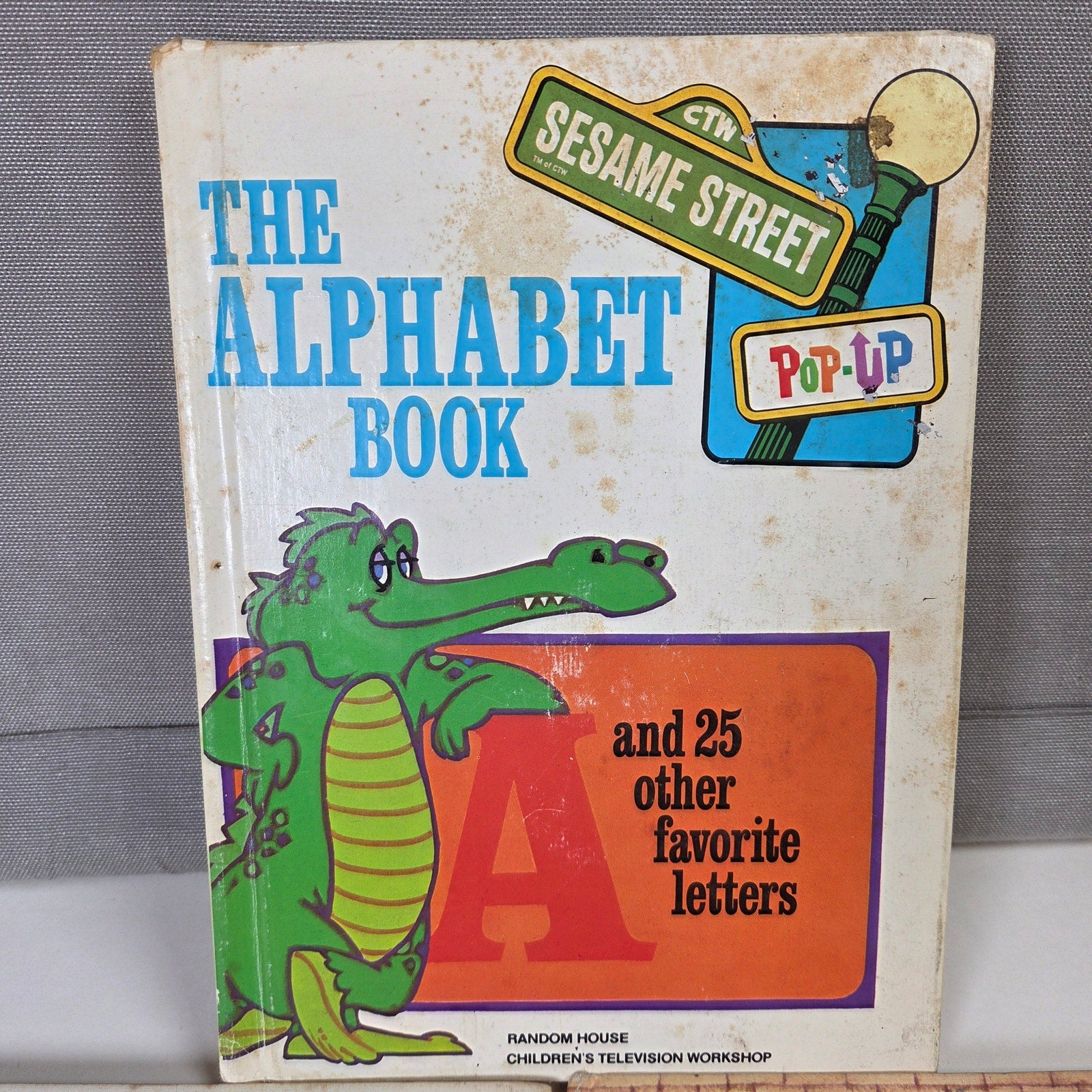 Sesame Street Vintage Book Lot 5 HC Books w Pop-Up Alphabet Book 1977
