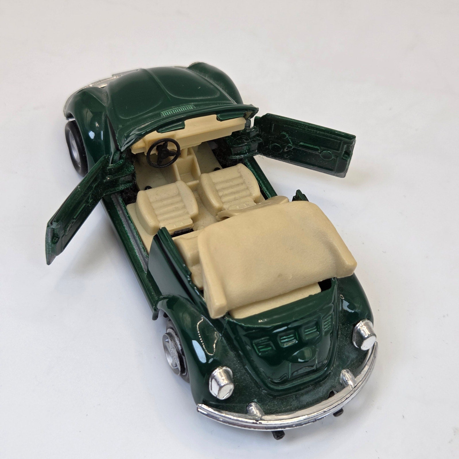 Road Champs Maisto Vintage Diecast Car Lot Ford F100 Explorer VW 1303